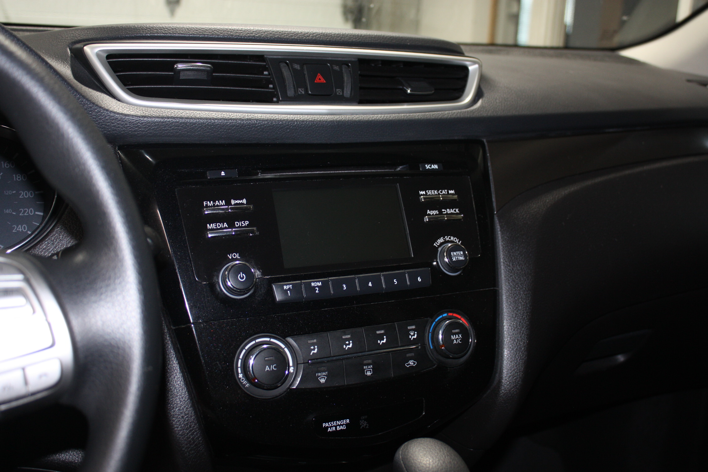 2016 NISSAN ROGUE S AWD