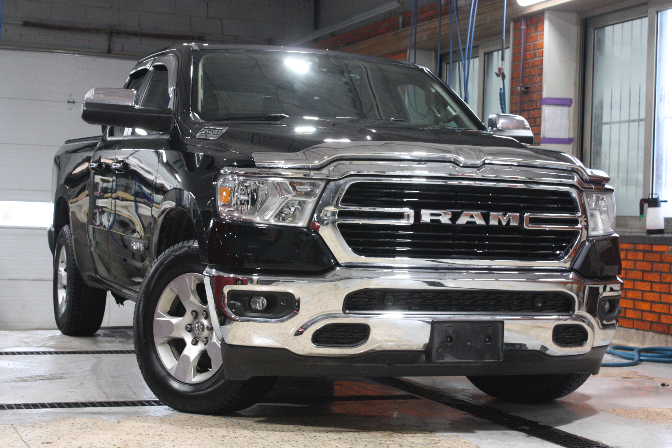 2020 RAM 1500 BIG HORN QUAD CAB 4X4