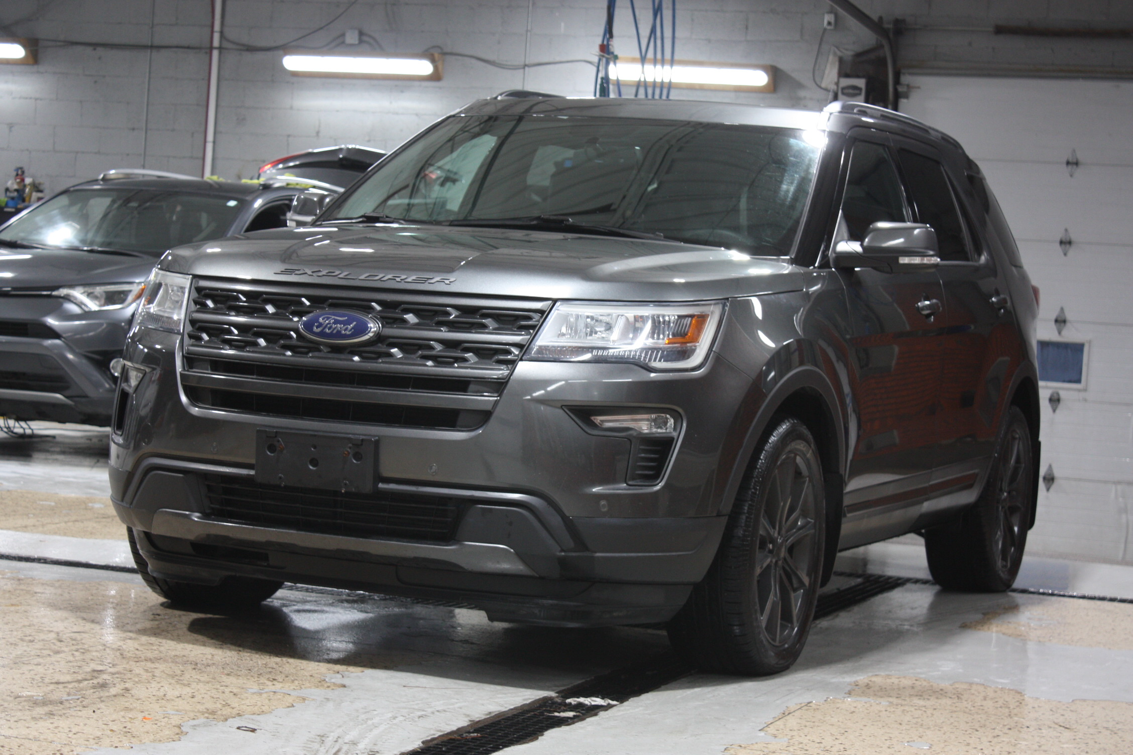 2018 FORD EXPLORER XLT 4X4