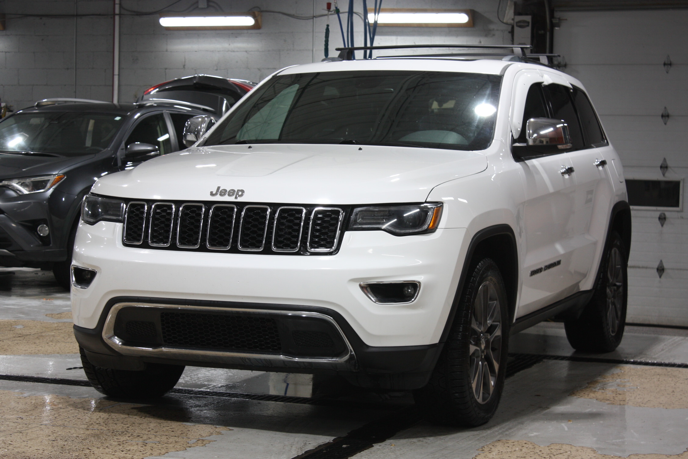2018 JEEP GRAND CHEROKEE LIMITED 4X4