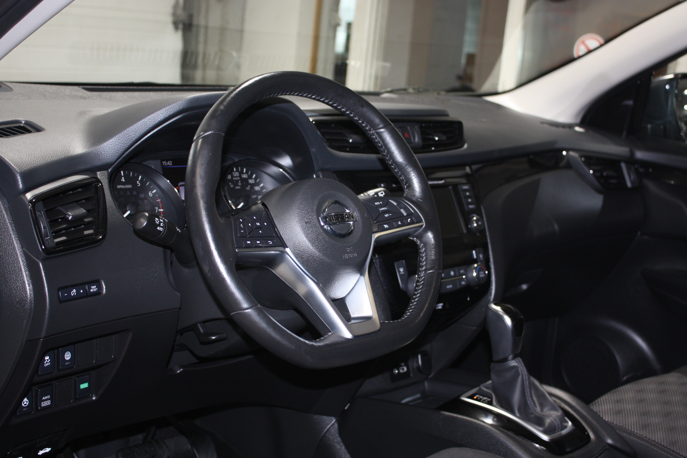 2019 NISSAN QASHQAI SV AWD