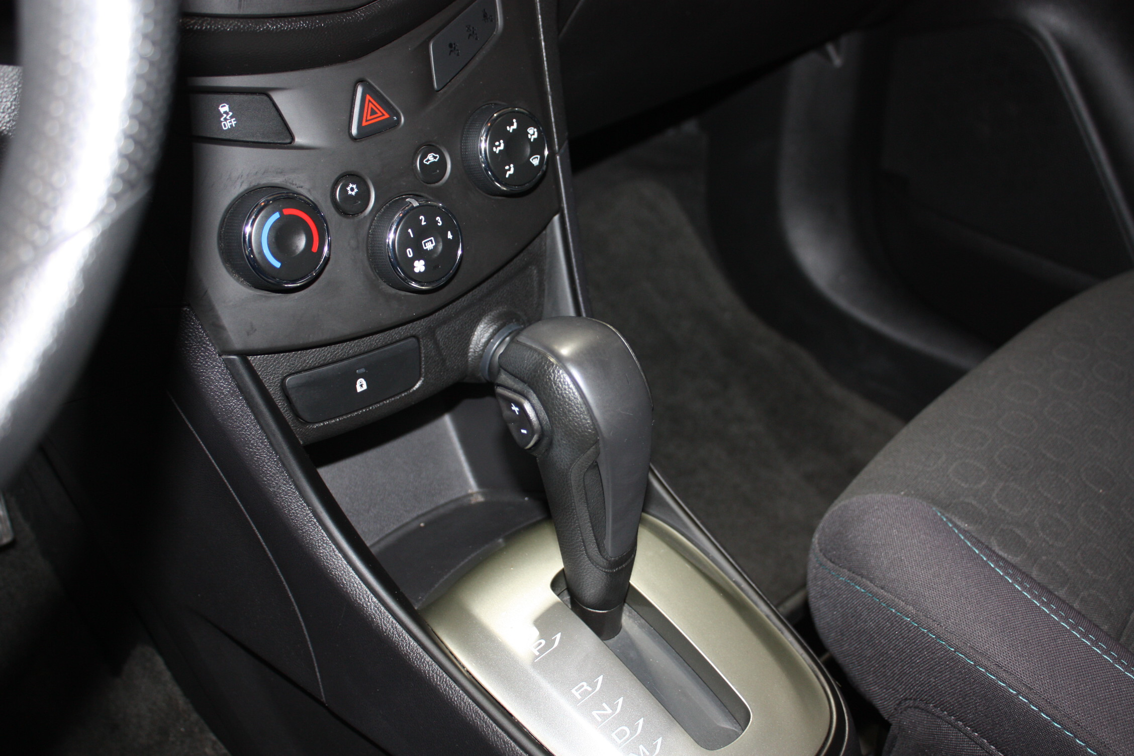 2014 CHEVROLET TRAX LS