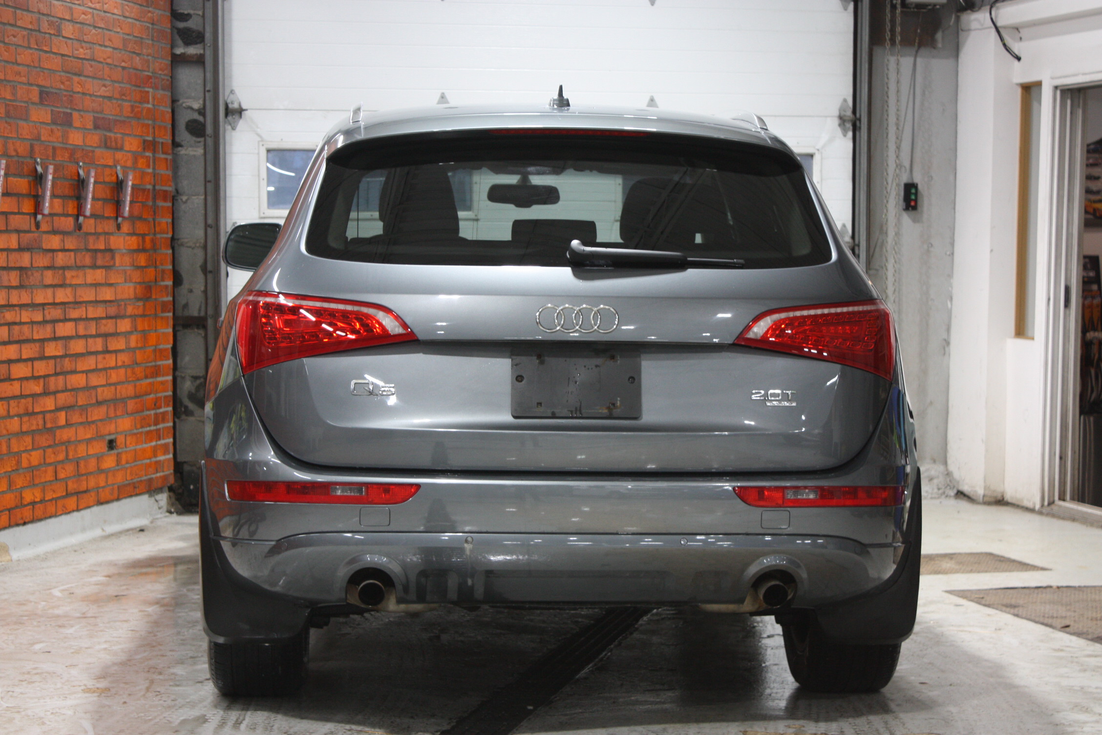 2012 AUDI Q5 PRENIUM PLUS AWD