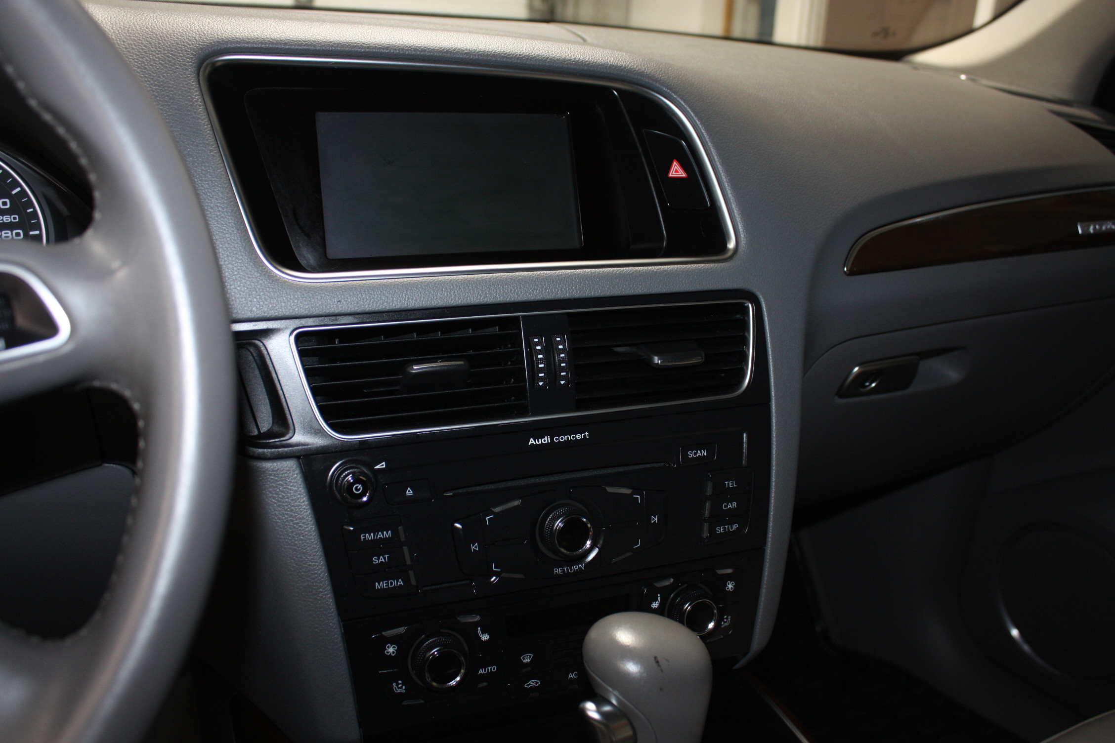 2012 AUDI Q5 PRENIUM PLUS AWD