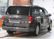 2016 DODGE GRAND CARAVAN CREW STOW & GO