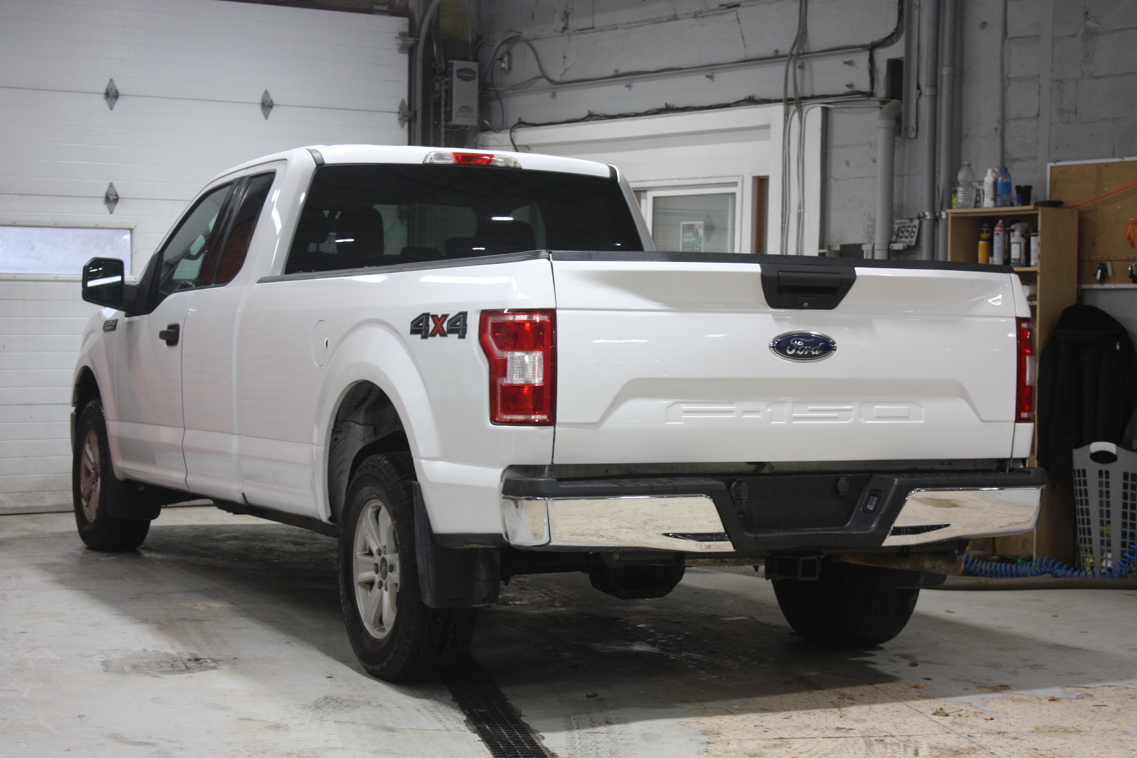 2019 FORD F-150 SUPERCAB XLT 4X4 8’BED
