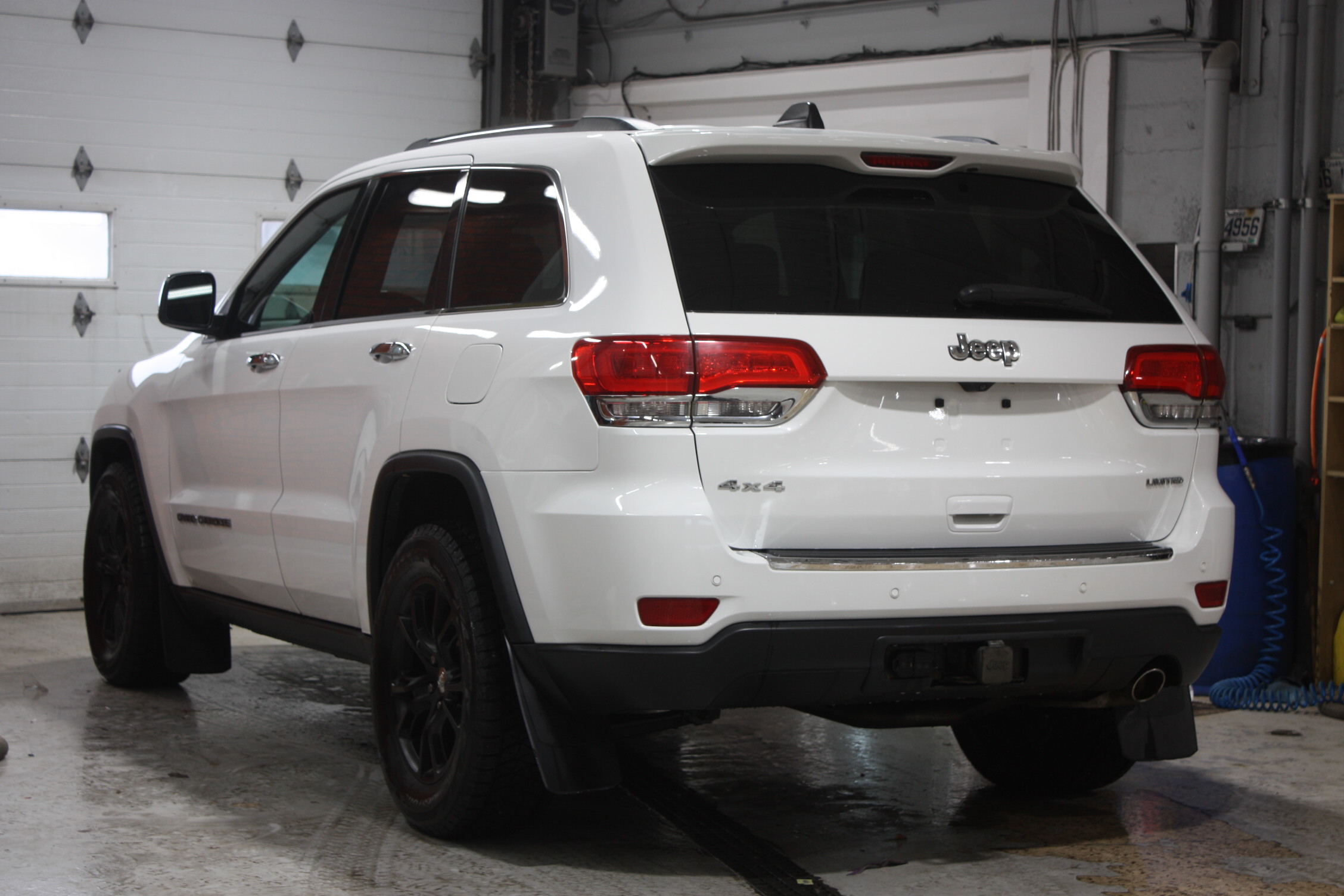 2017 JEEP GRAND CHEROKEE LIMITED 4X4