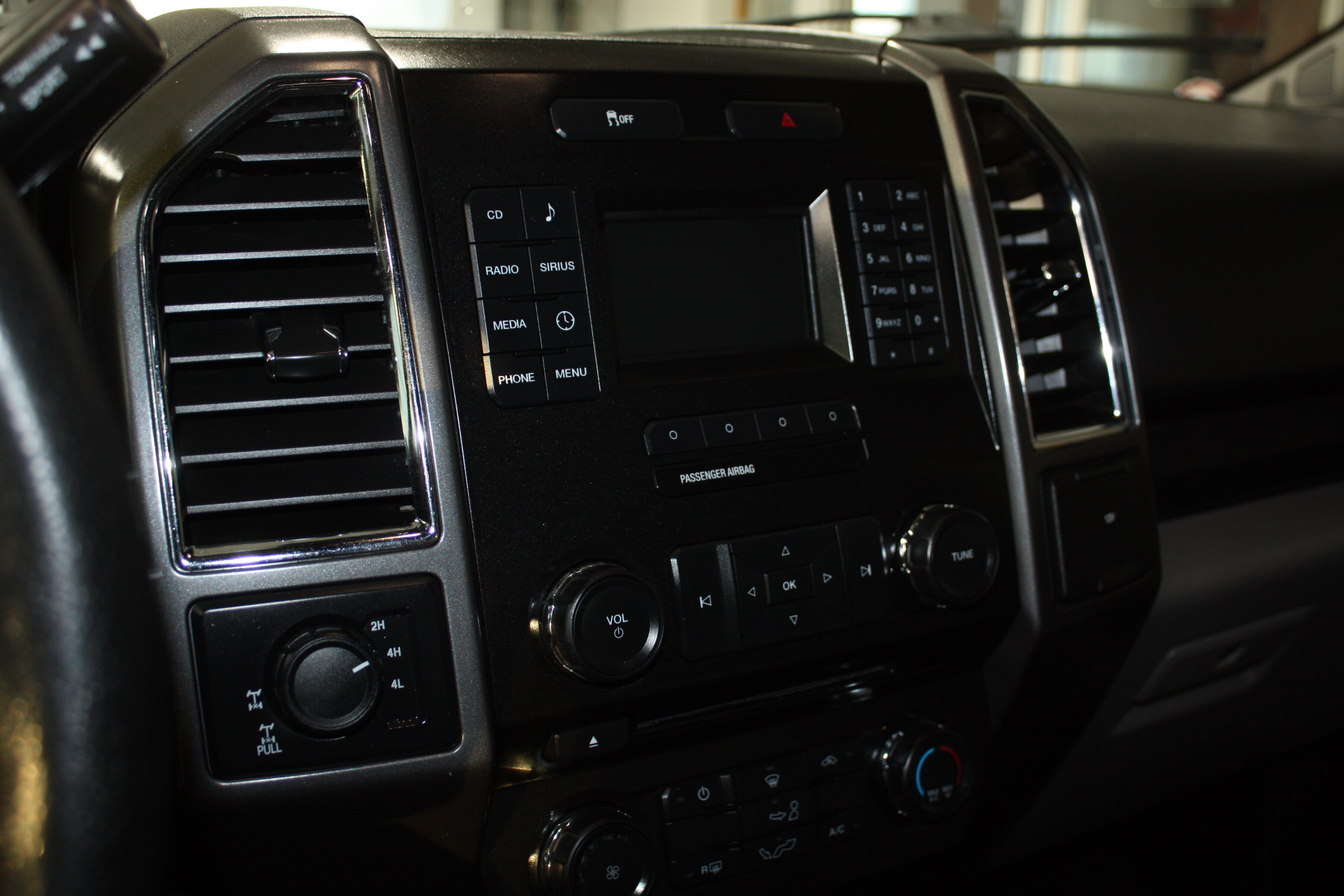 2015 FORD F-150 XTR 4X4 SUPERCREW