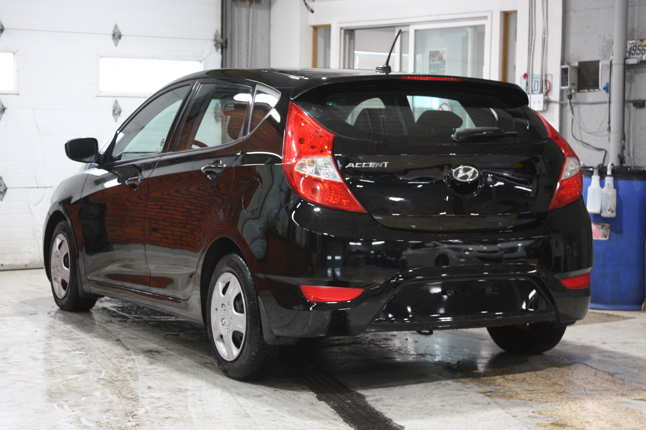 2017 HYUNDAI ACCENT GL HATCHBACK