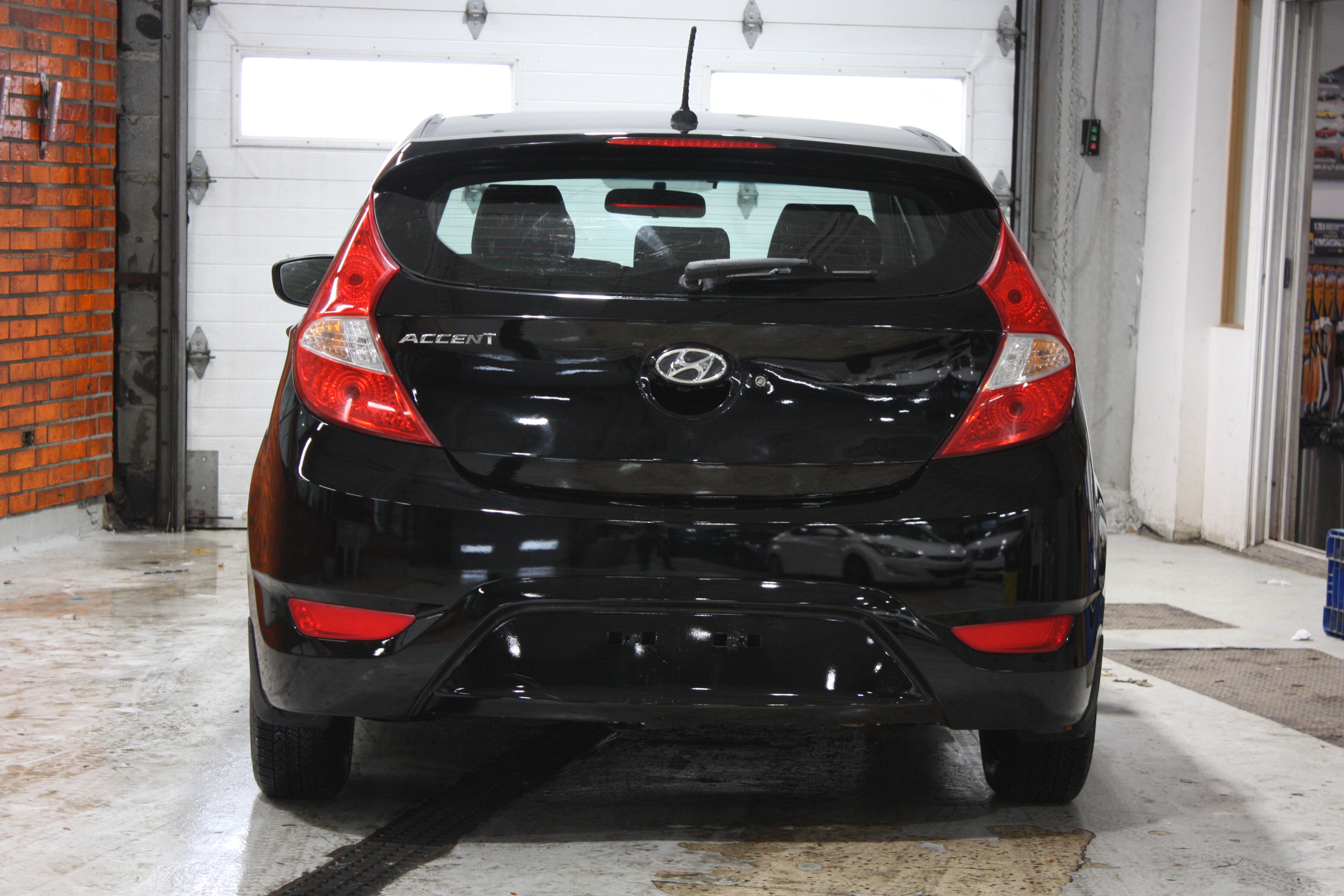 2017 HYUNDAI ACCENT GL HATCHBACK