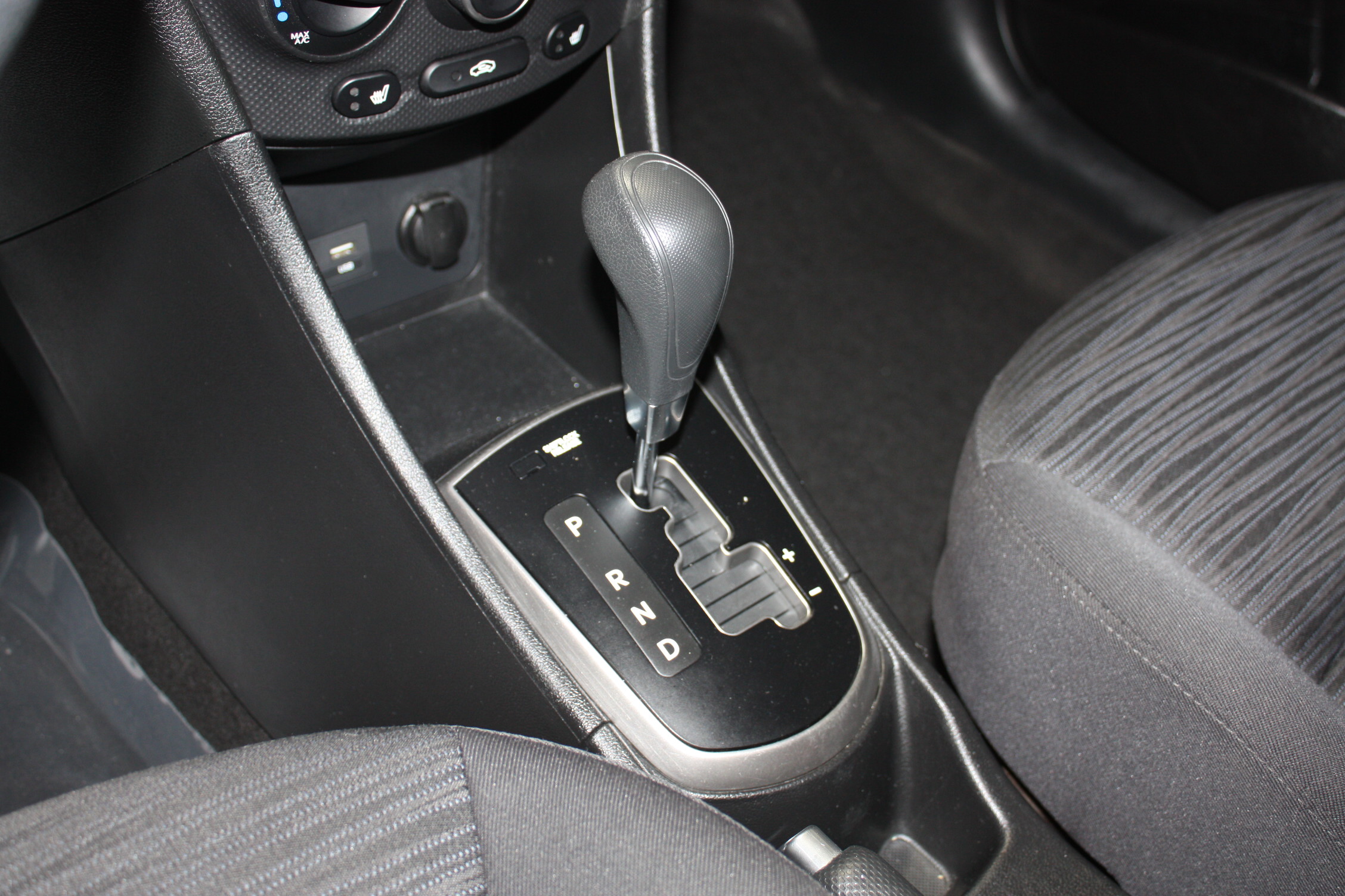 2017 HYUNDAI ACCENT GL HATCHBACK