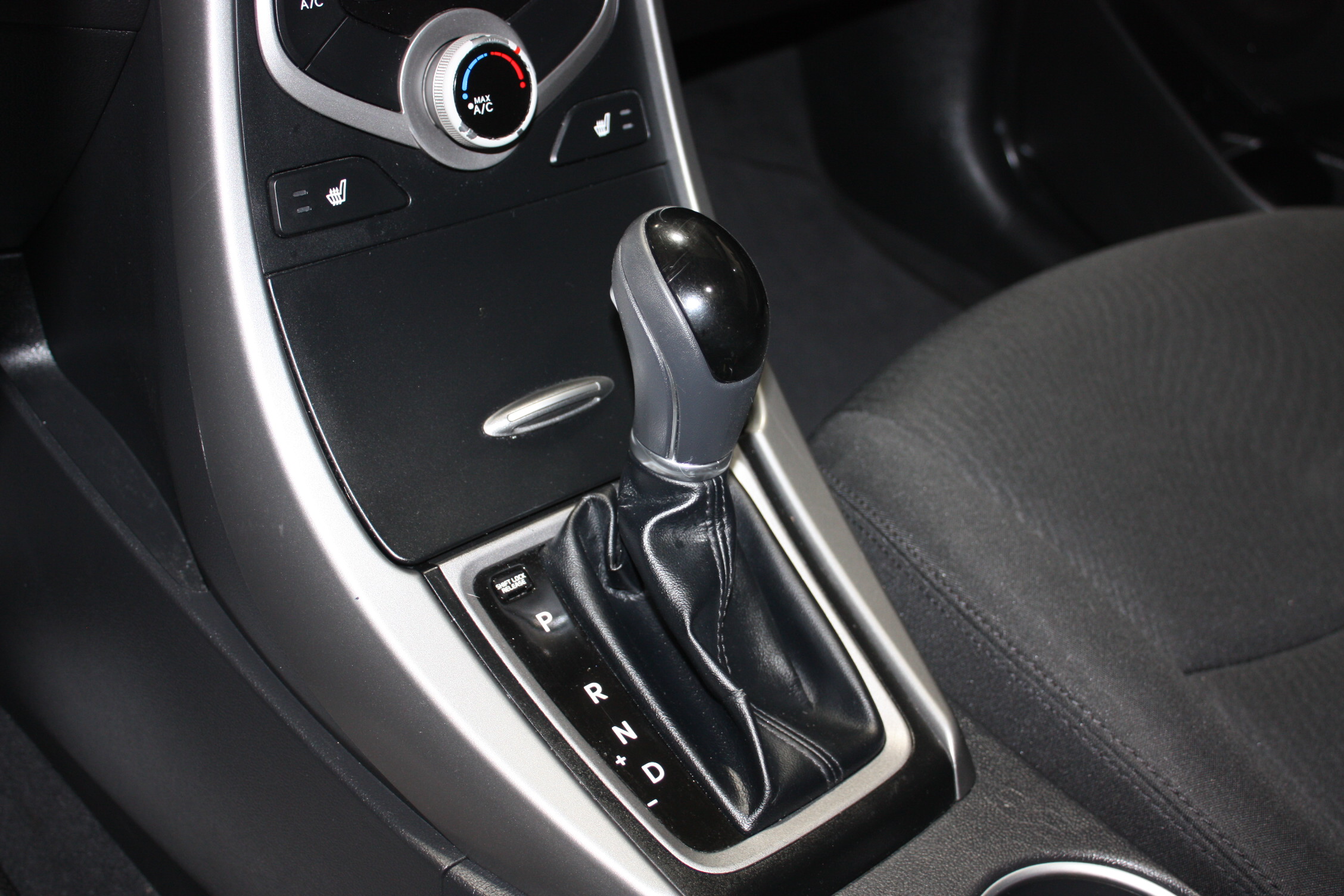 2015 HYUNDAI ELANTRA SPORT