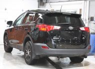 2015 TOYOTA RAV 4 LE AWD