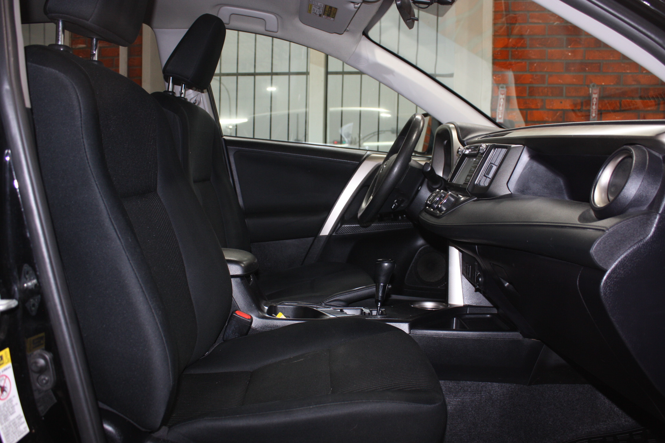 2015 TOYOTA RAV 4 LE AWD