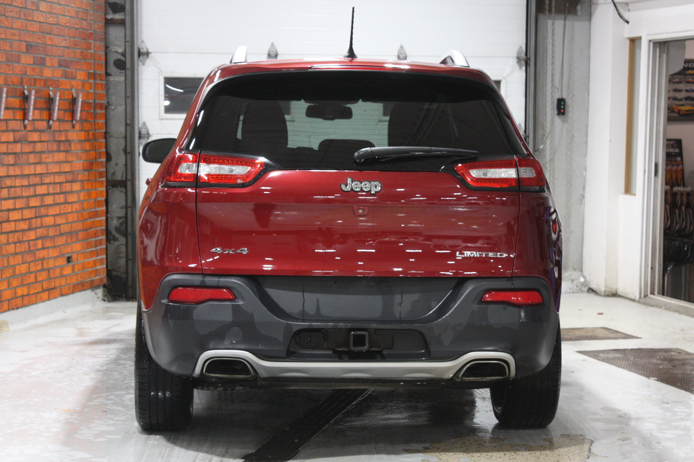 2015 JEEP CHEROKEE