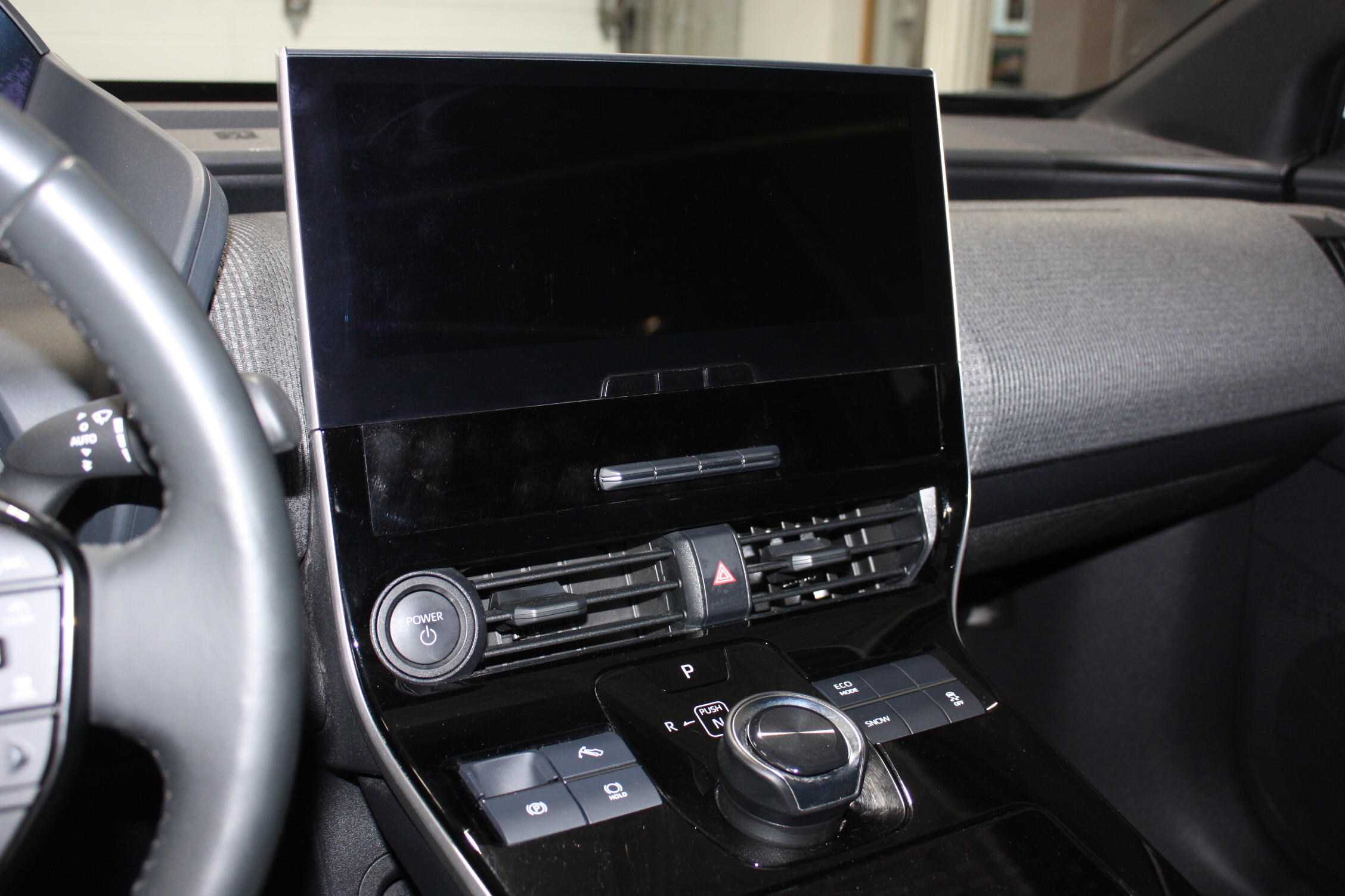 2024 TOYOTA BZ4X LE FWD