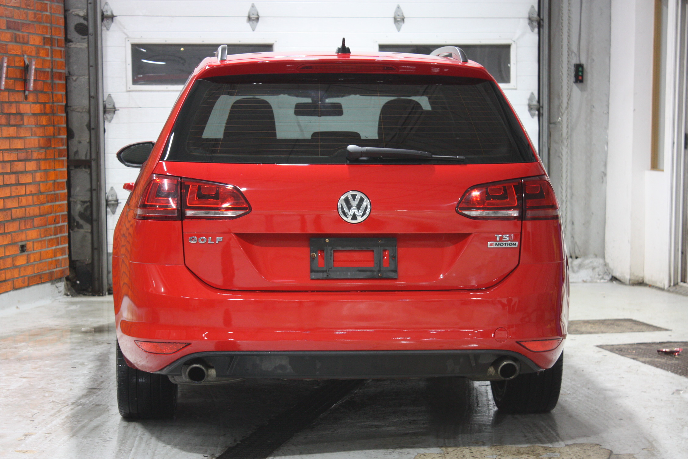 2017 VOLKSWAGEN GOLF SPORTWAGEN TSI 4 MOTION AWD