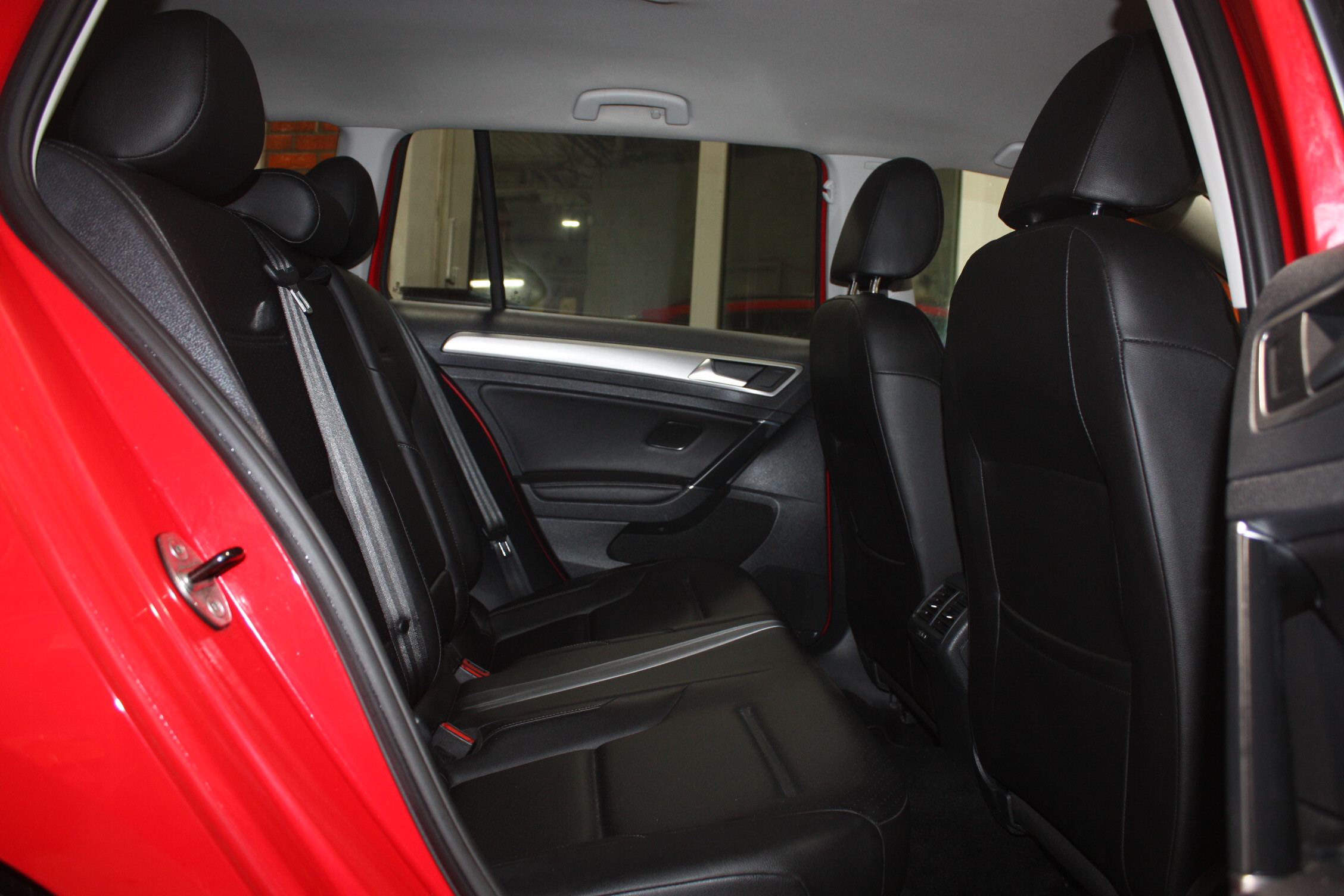 2017 VOLKSWAGEN GOLF SPORTWAGEN TSI 4 MOTION AWD