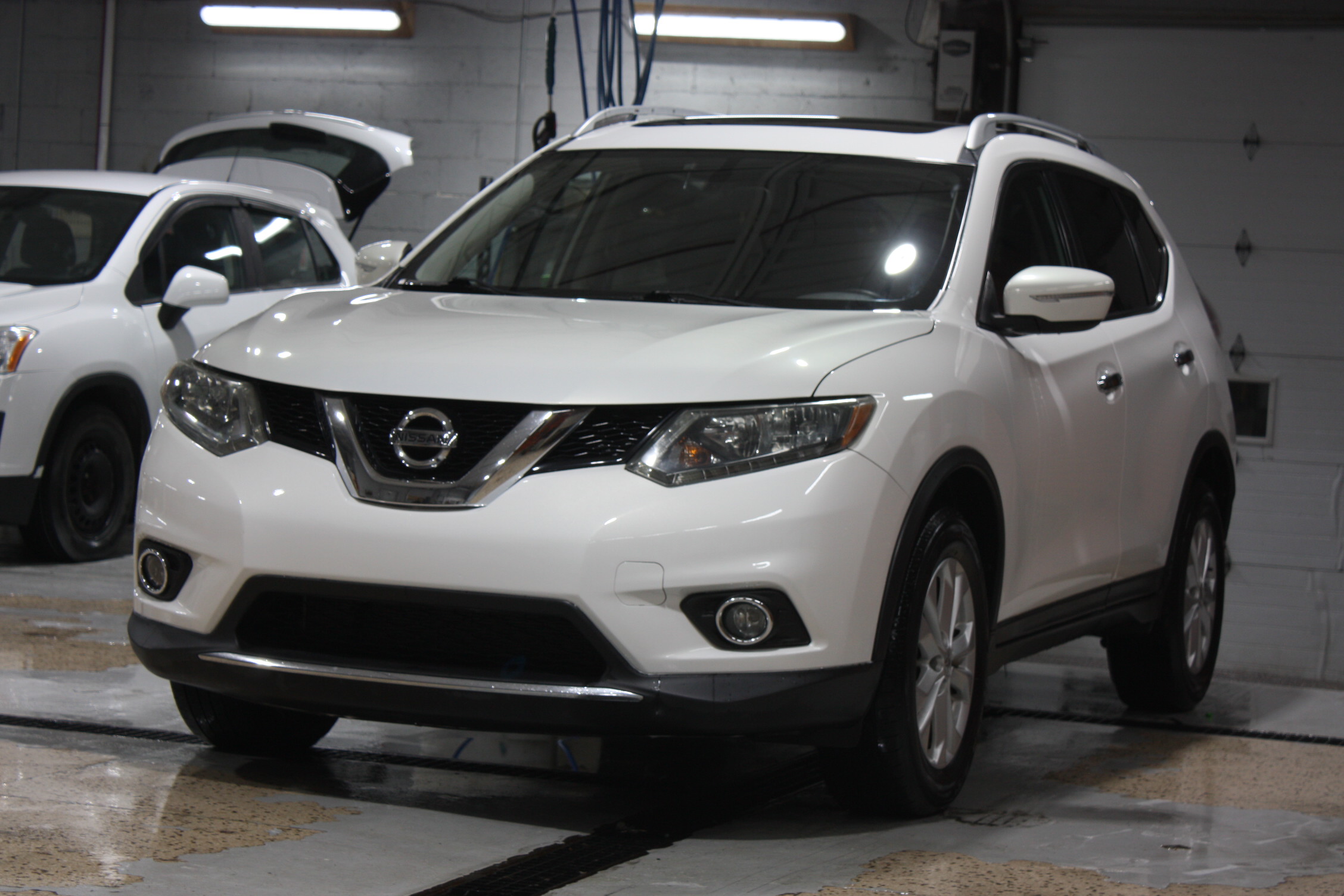 2014 NISSAN ROGUE SV