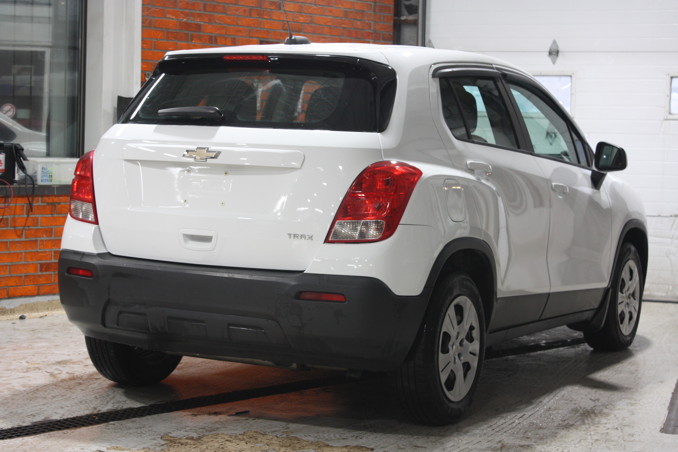 2016 CHEVROLET TRAX LS FWD