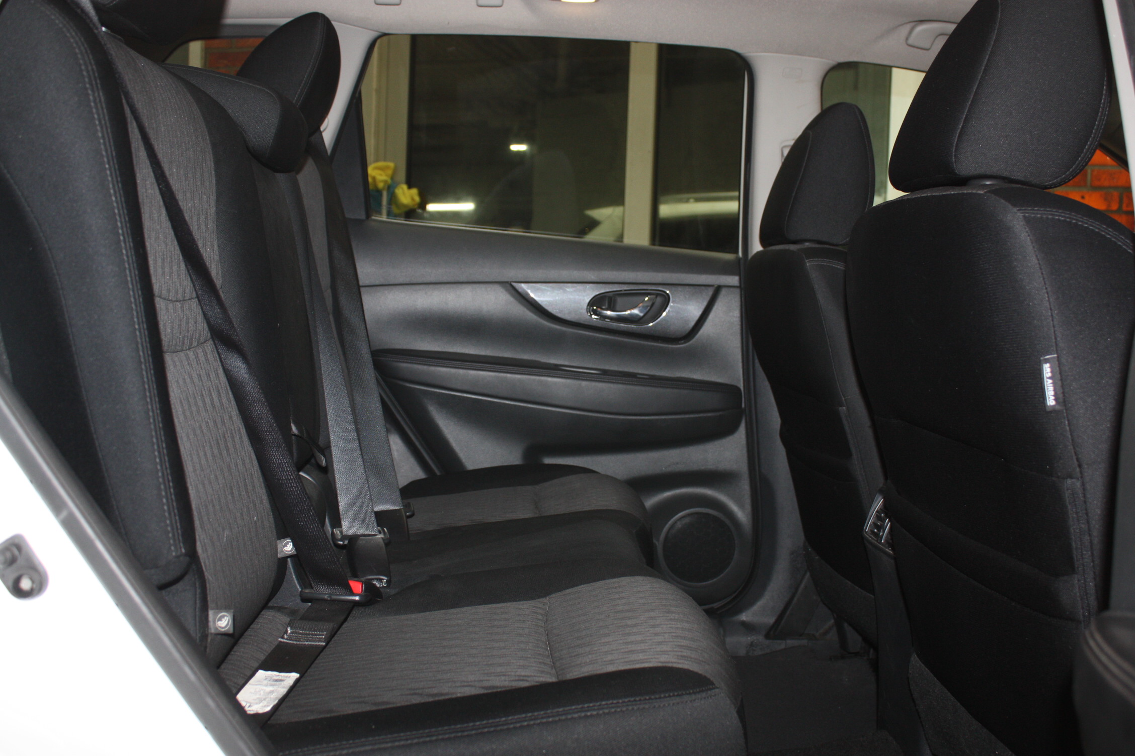 2017 NISSAN ROGUE SV