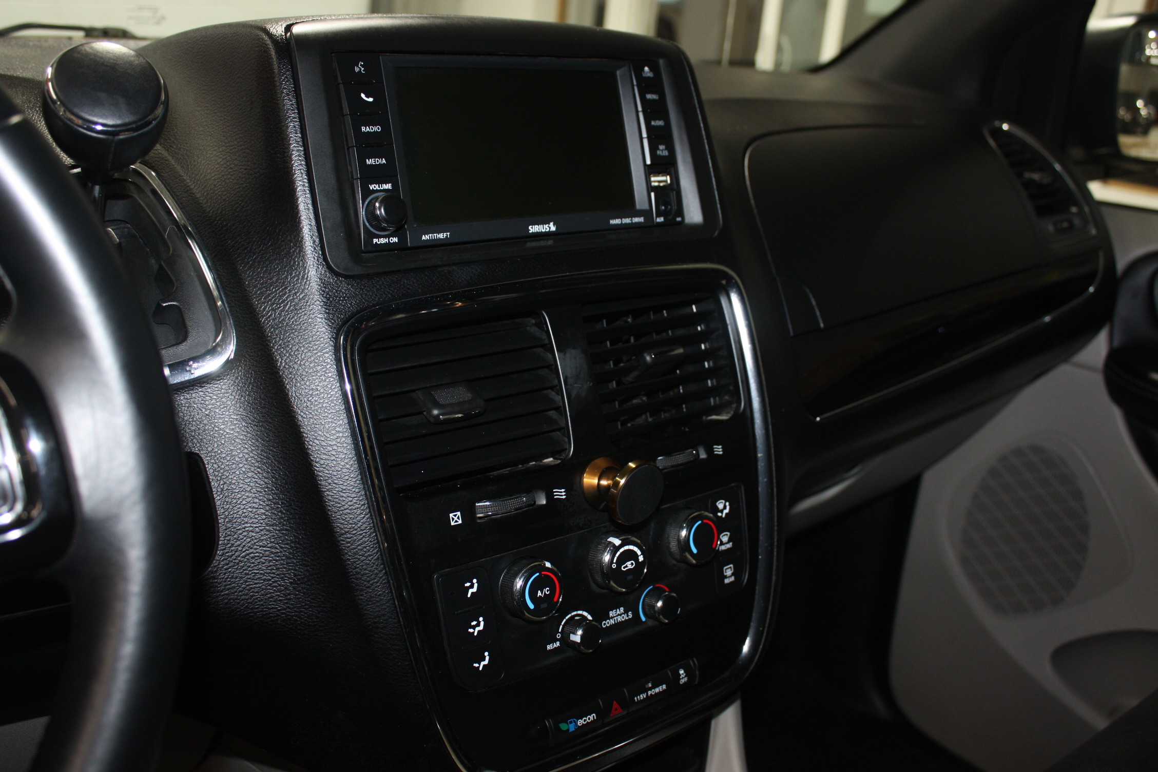 2014 DODGE GRAND CARAVAN 30È ANNIVERSAIRE