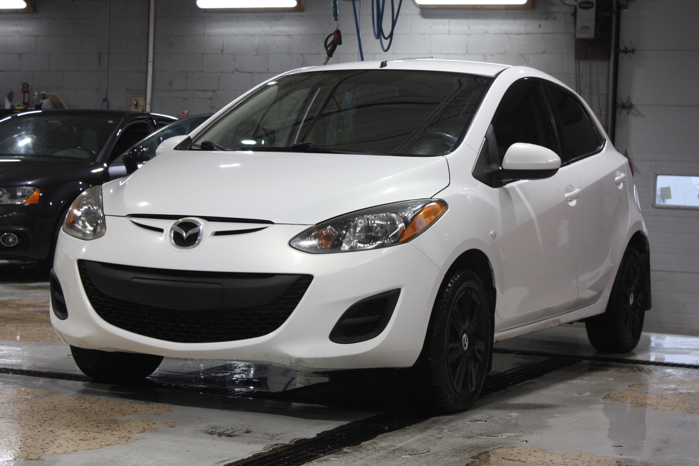 2011 MAZDA 2 HATCHBACK