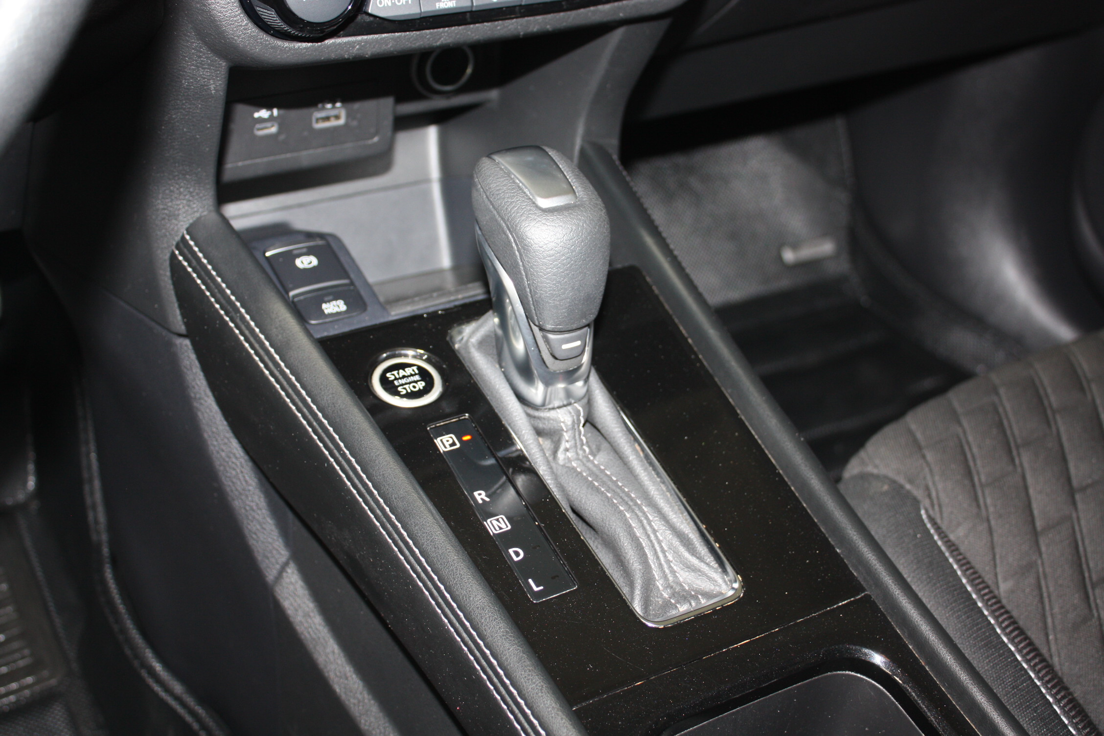 2021 NISSAN KICKS SV FWD