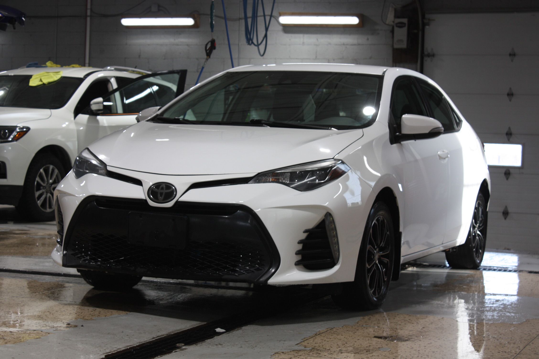 2017 Toyota corolla SE