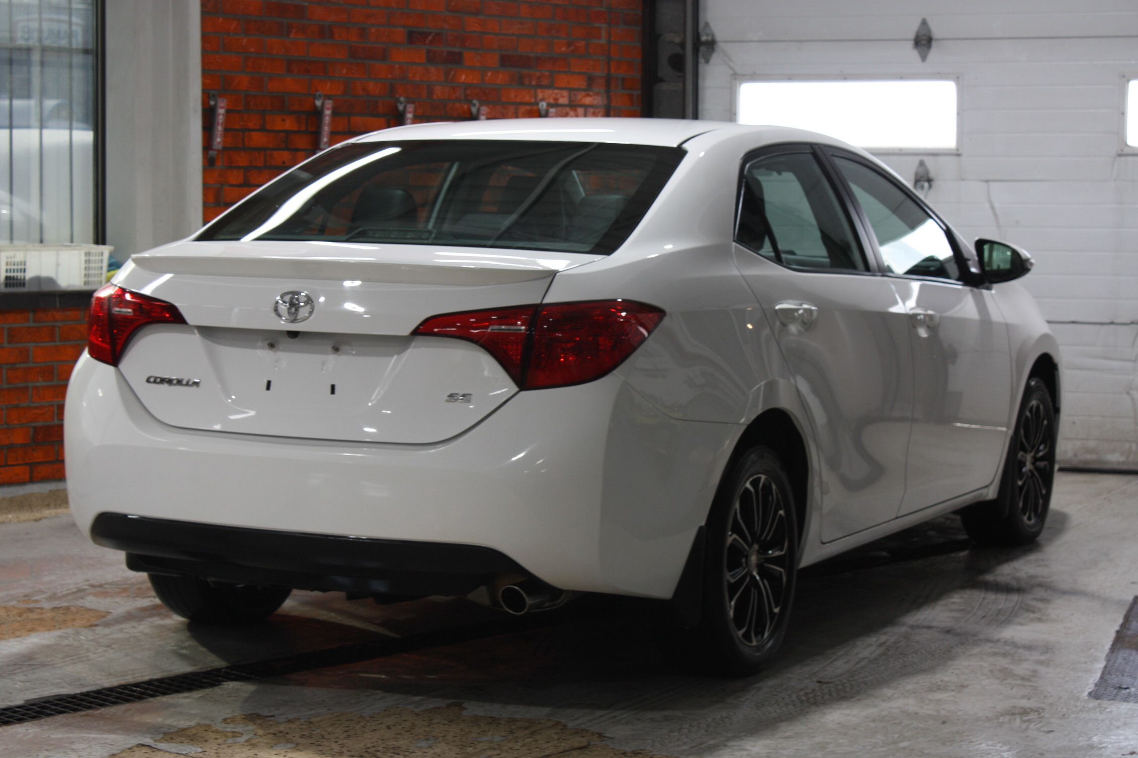 2017 Toyota corolla SE