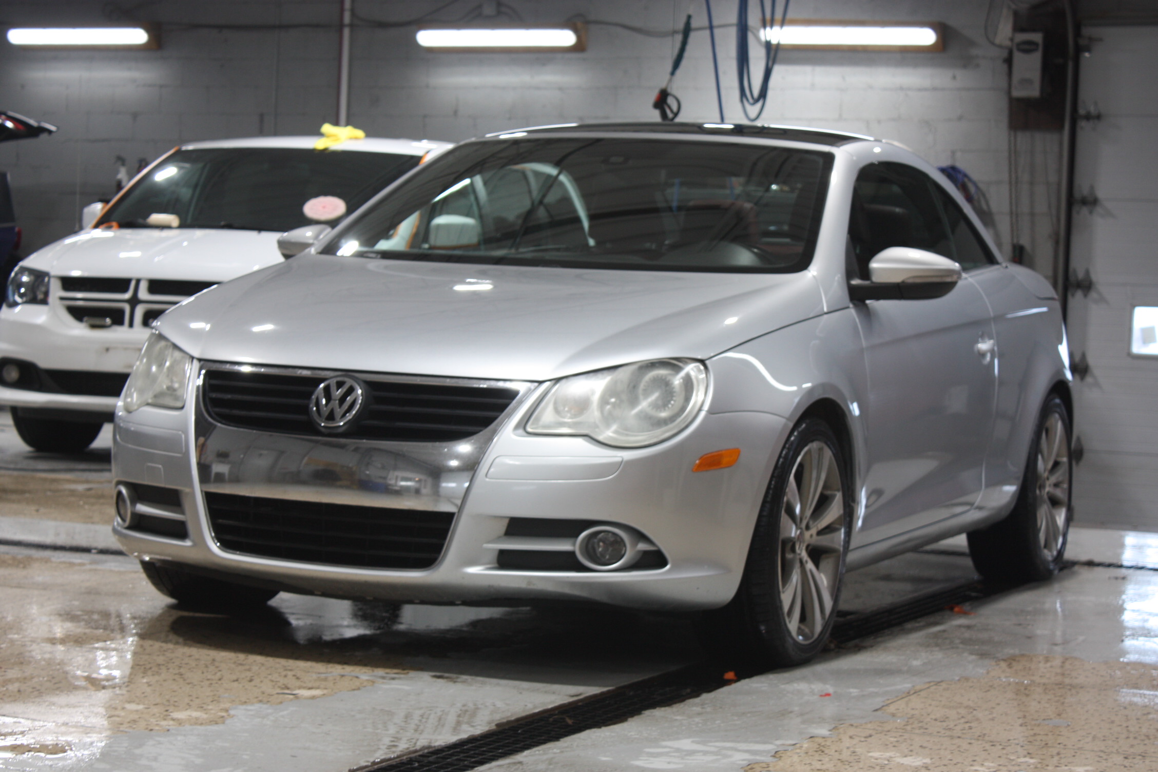 2009 VOLKSWAGEN EOS CONVERTIBLE