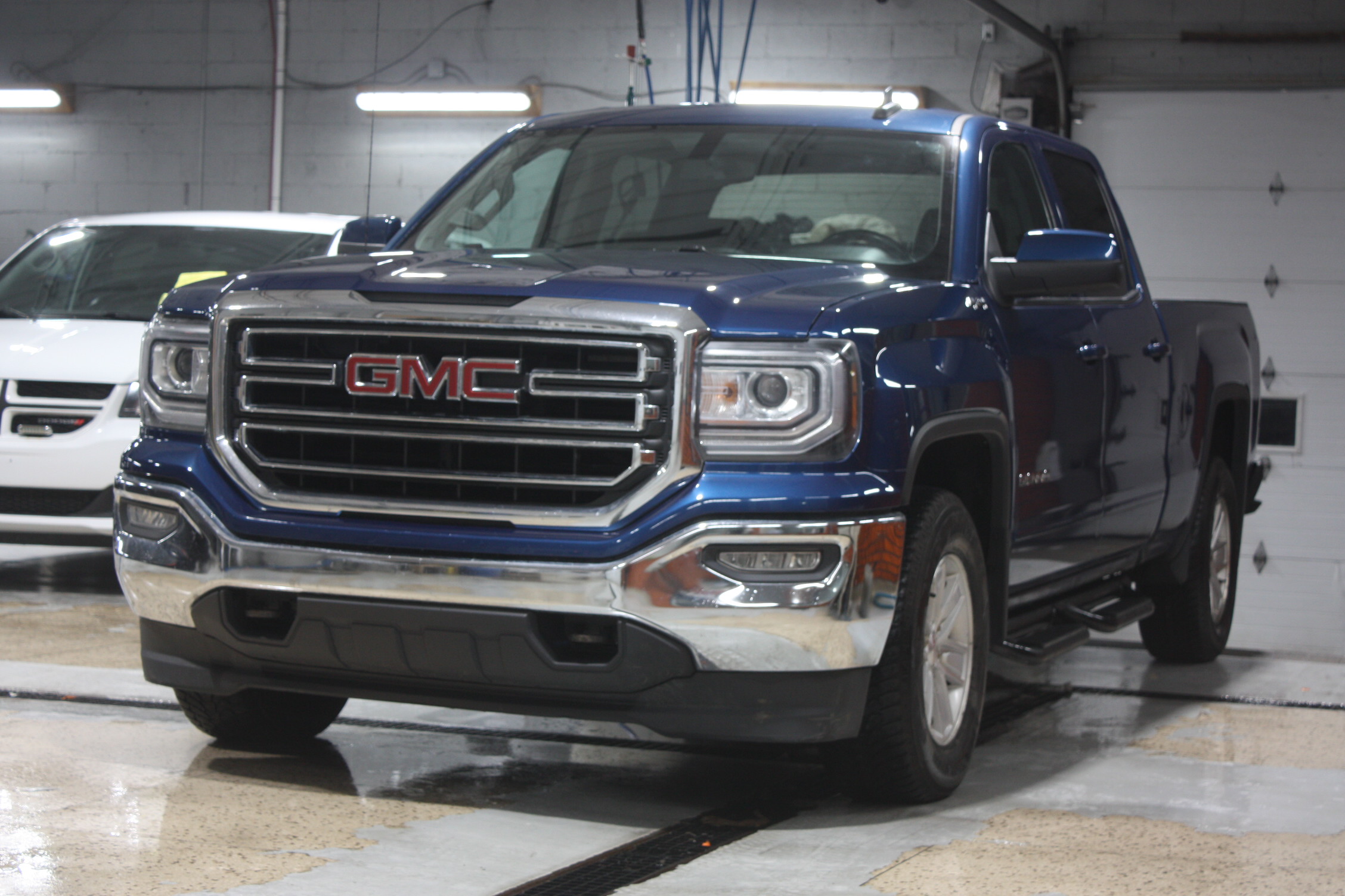 2018 GMC SIERRA 1500 SLE 4X4 CREW CAB