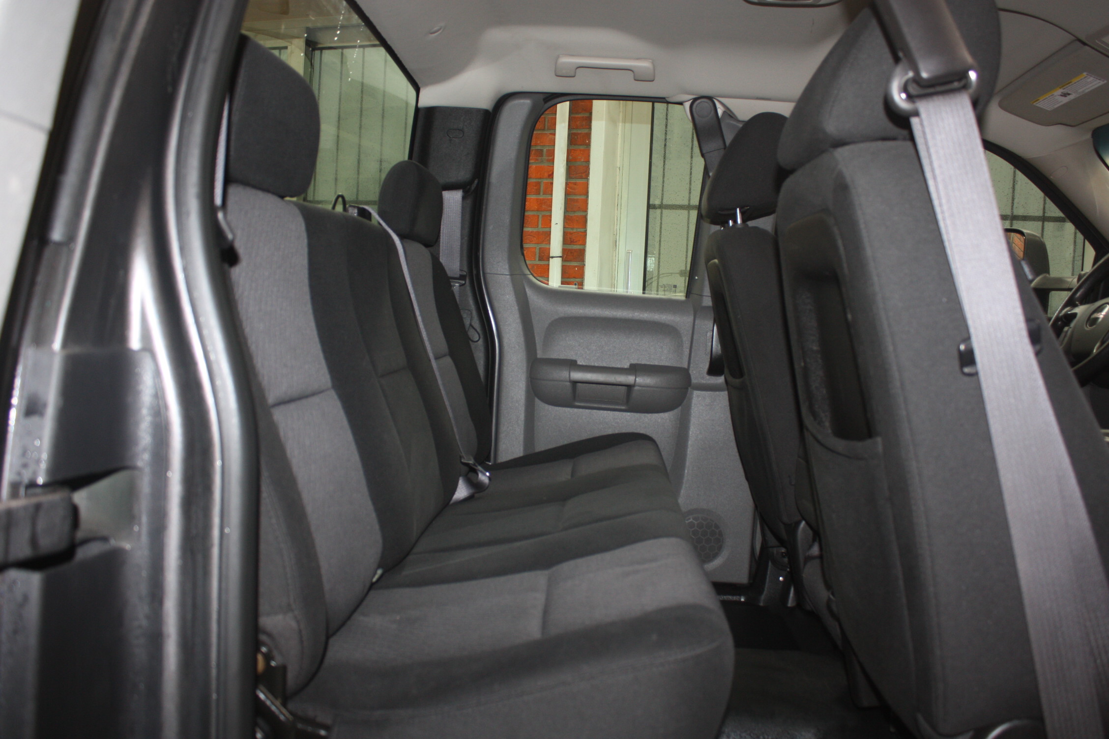 2011 GMC SIERRA 1500 4X4 EXTENDED CAB 8&prime; BED