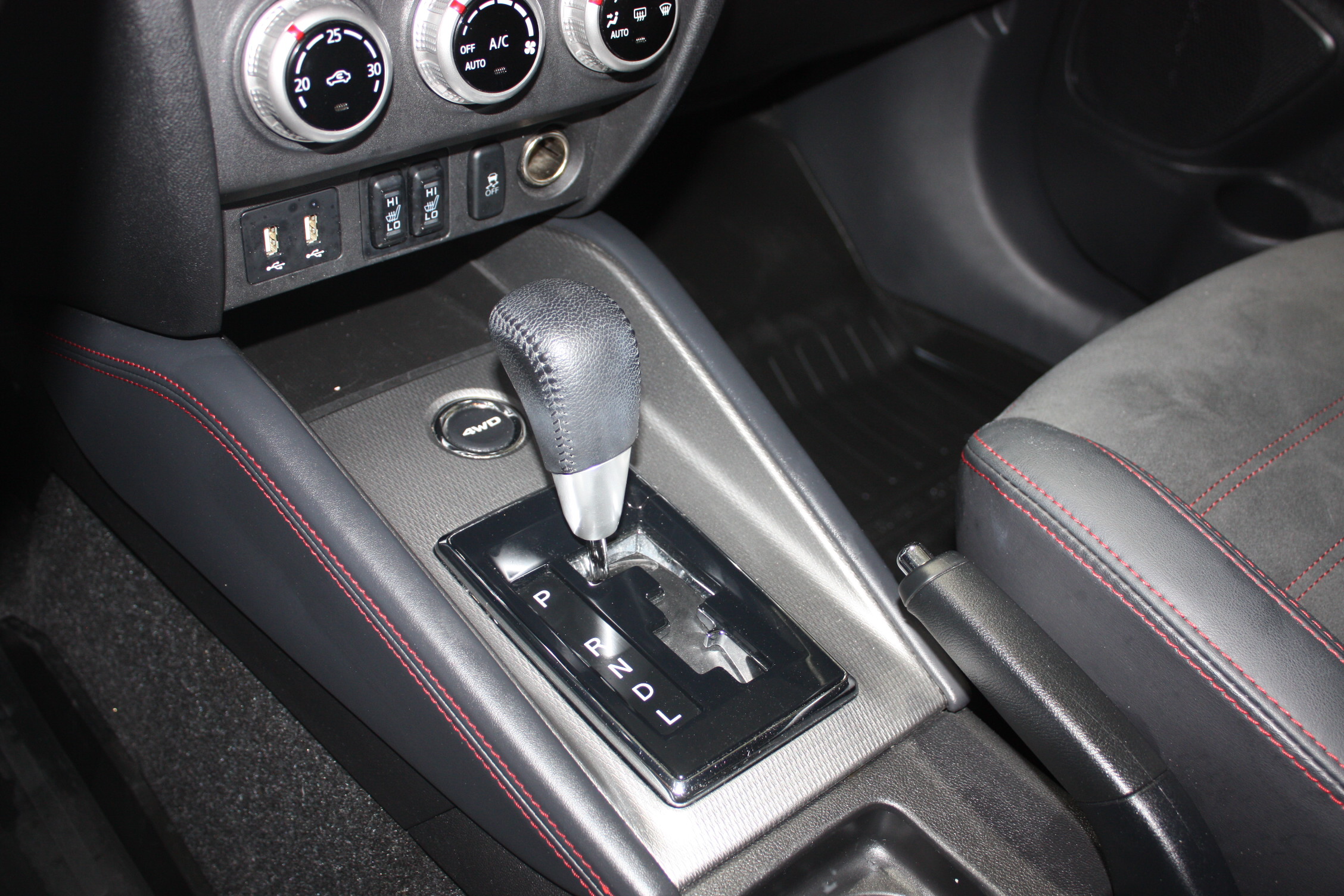 2022 MITSUBISHI RVR SE AWD