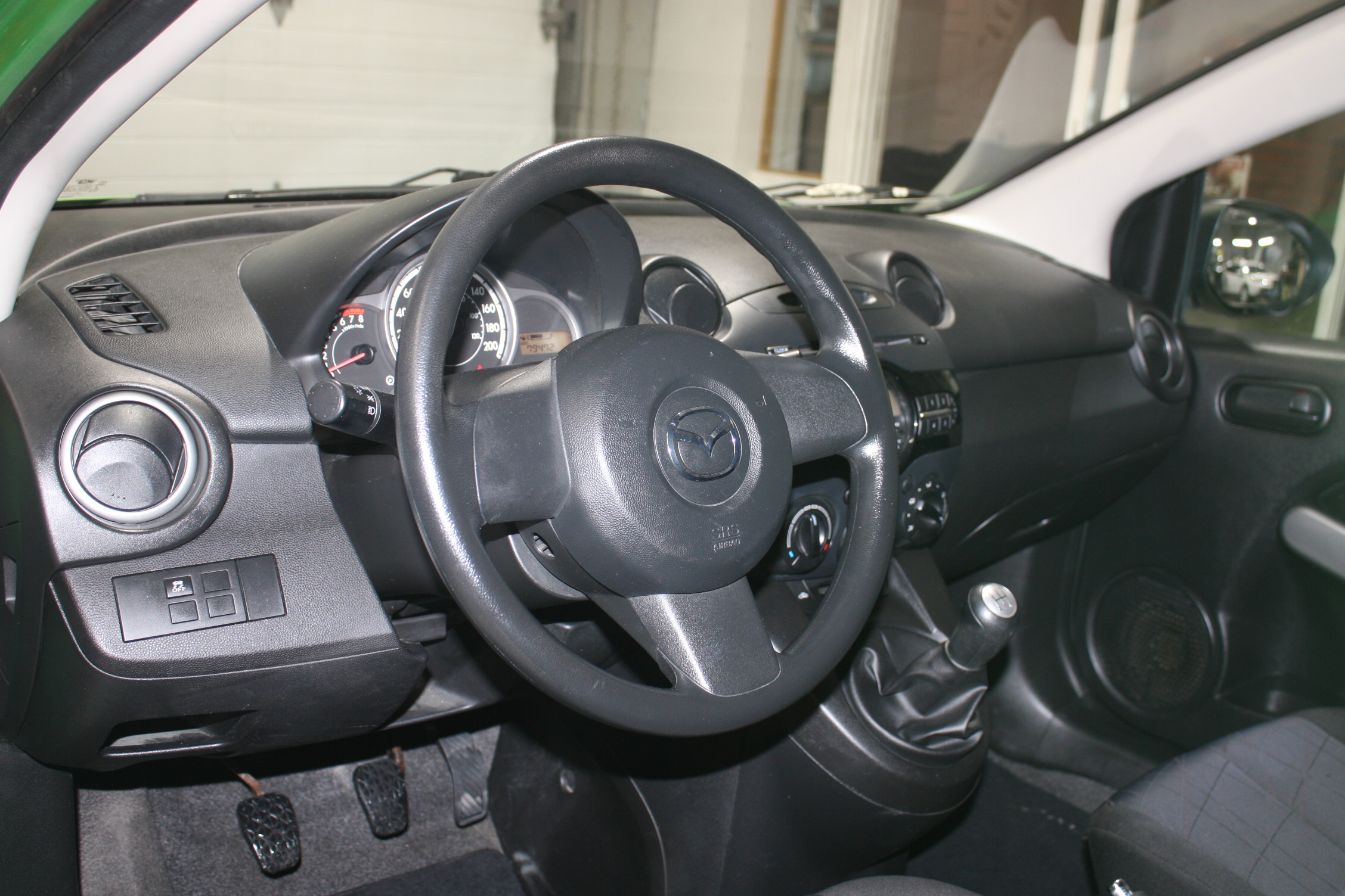 2012 MAZDA 2 HATCHBACK