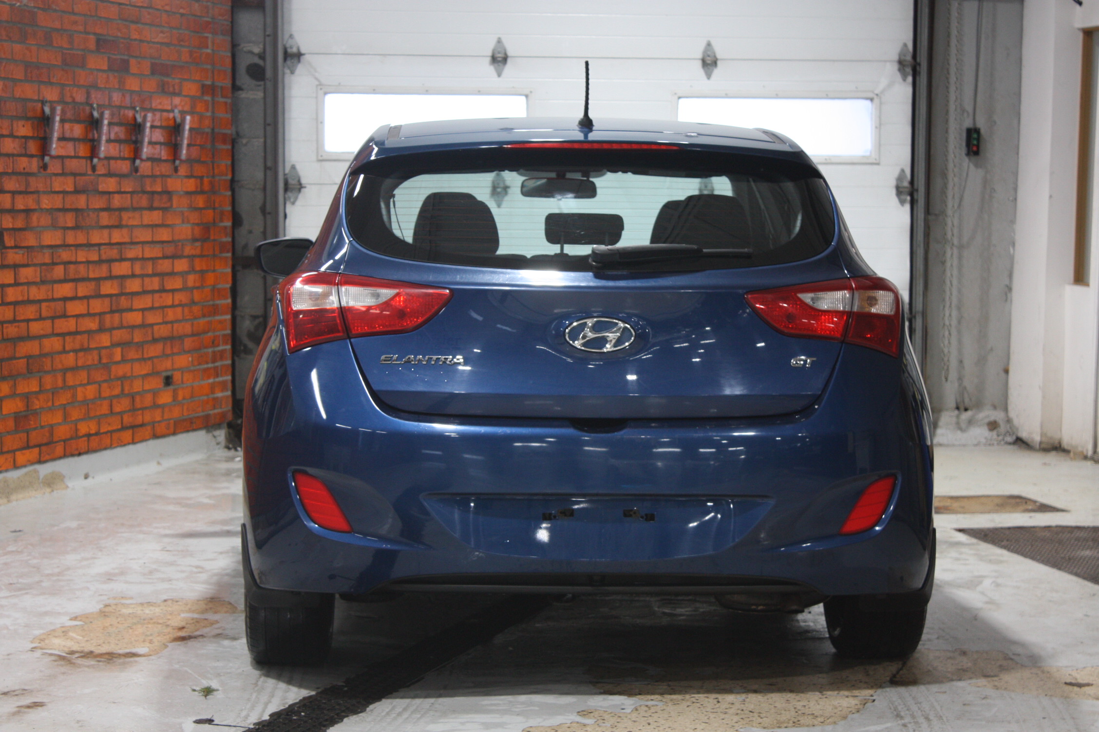 2015 HYUNDAI ELANTRA