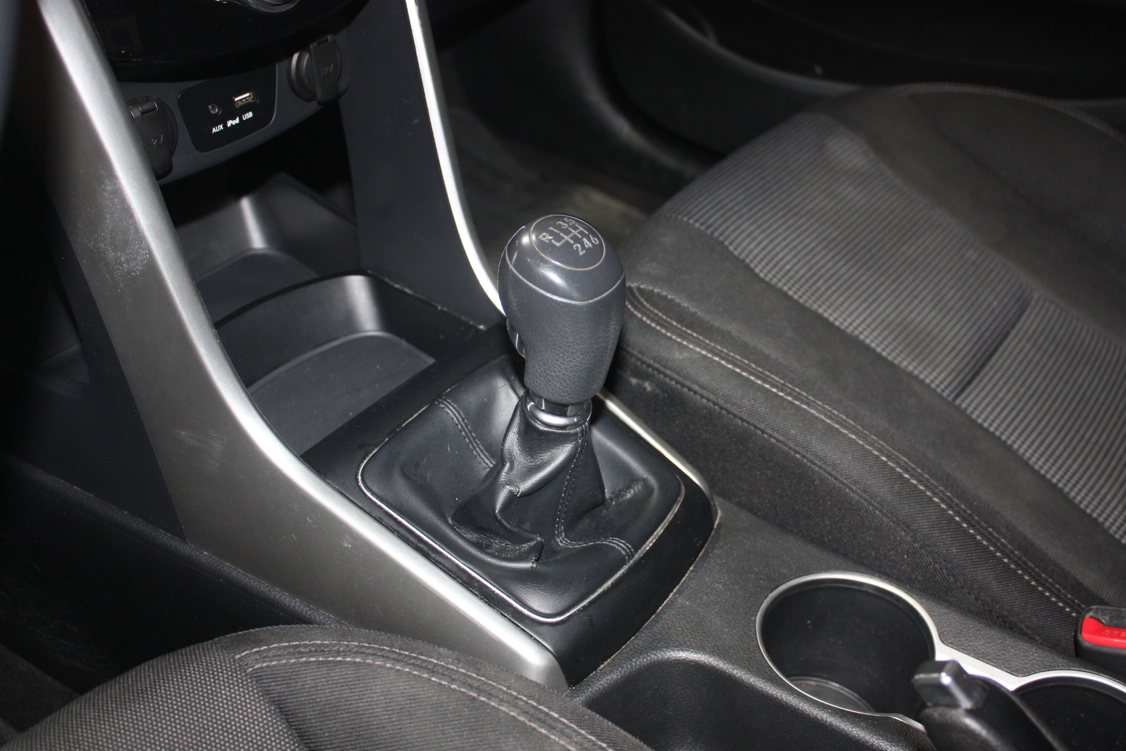 2015 HYUNDAI ELANTRA