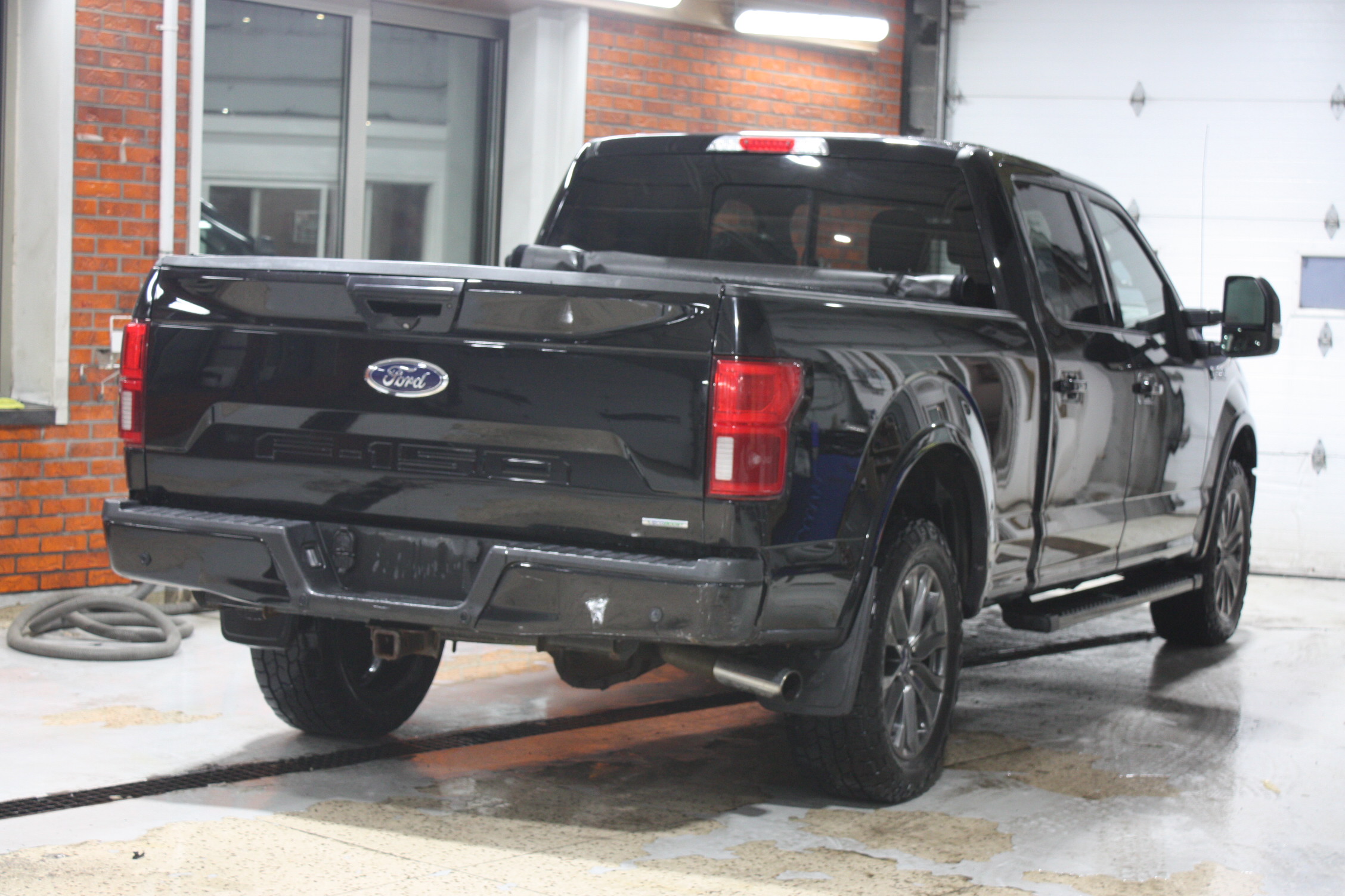 2019 FORD F-150 LARIAT SPORT SUPERCREW 4X4