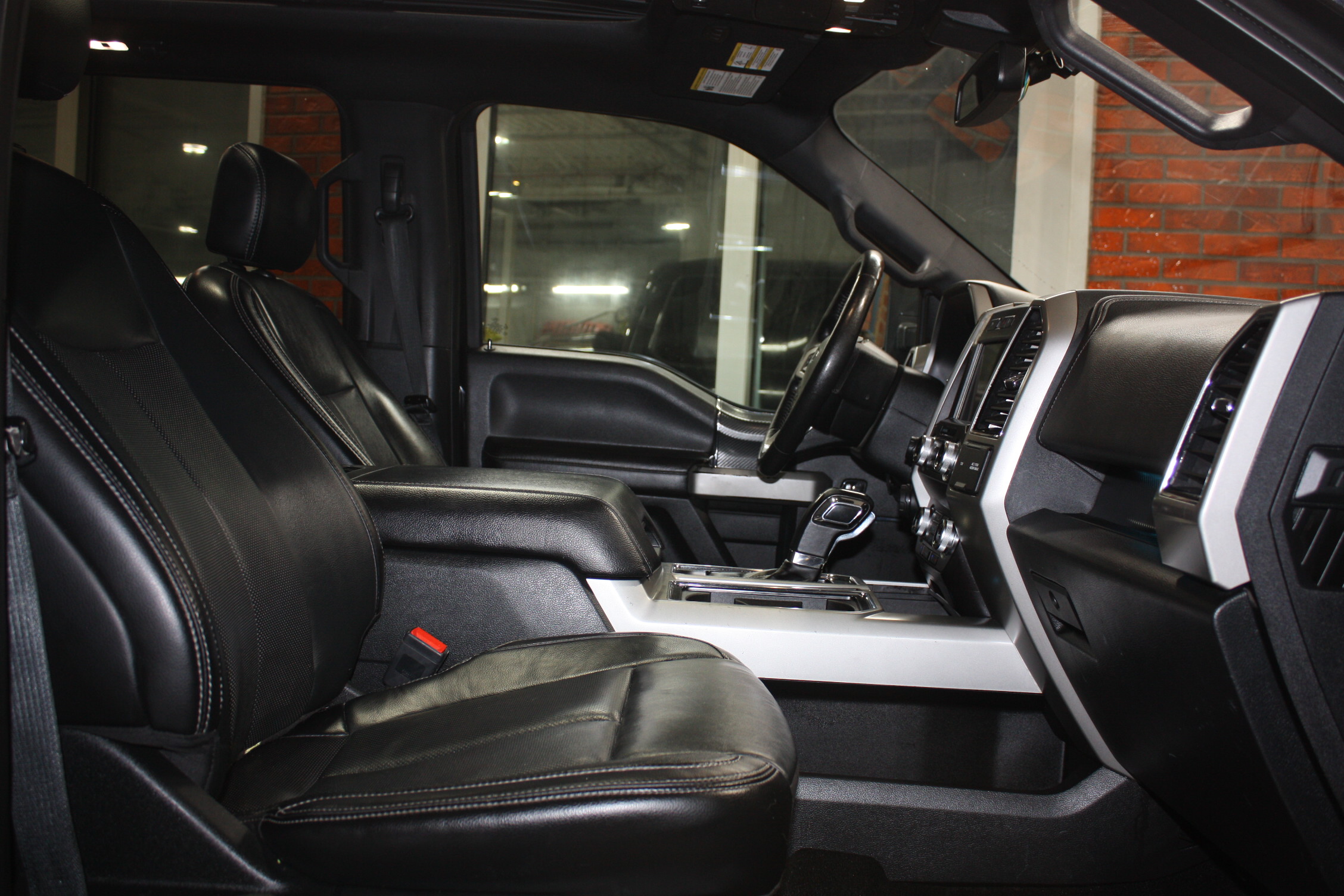 2019 FORD F-150 LARIAT SPORT SUPERCREW 4X4