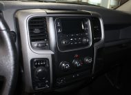 2017 RAM 1500 CREW CAB 4X4