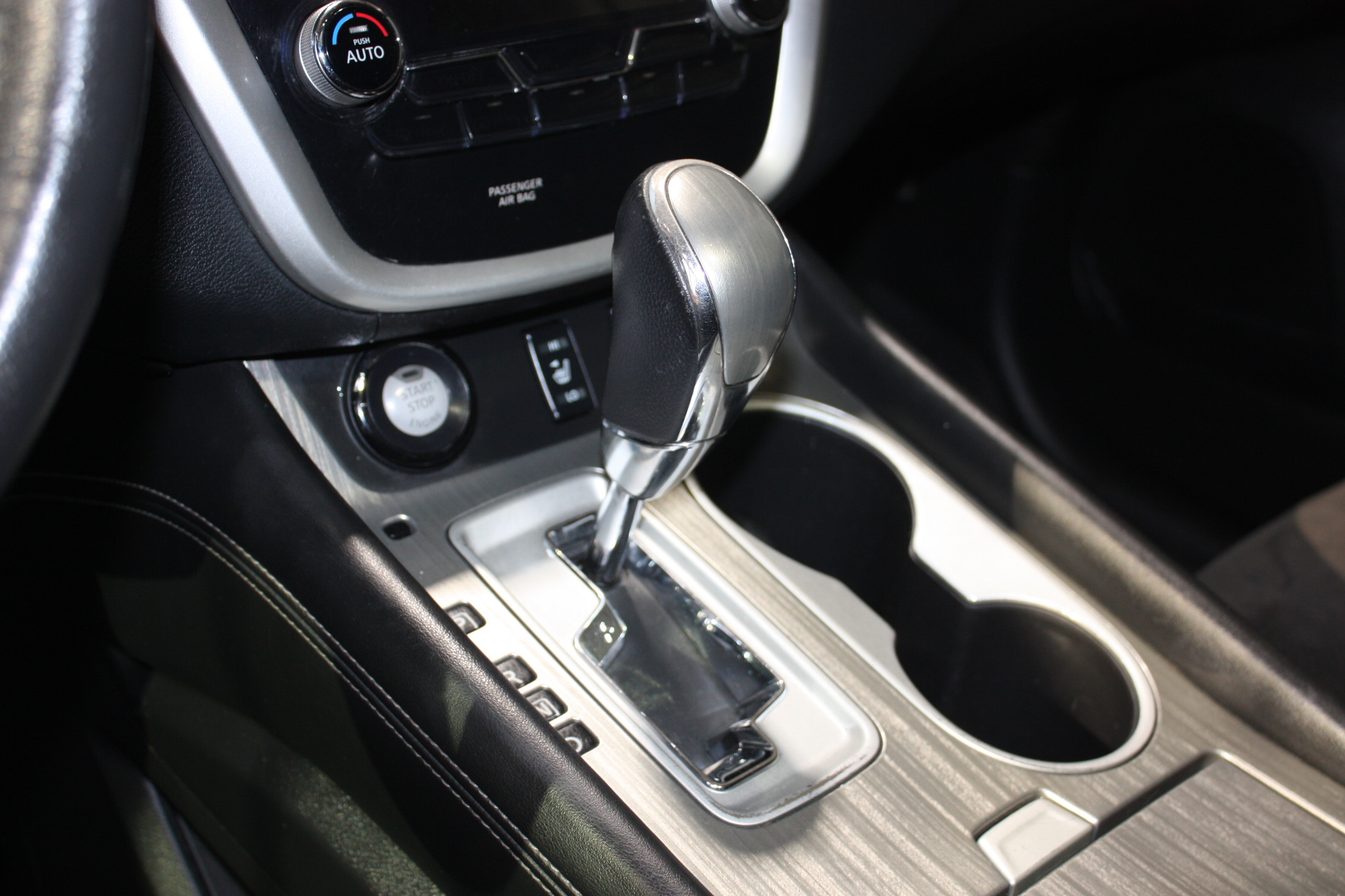 2016 NISSAN MURANO SV AWD