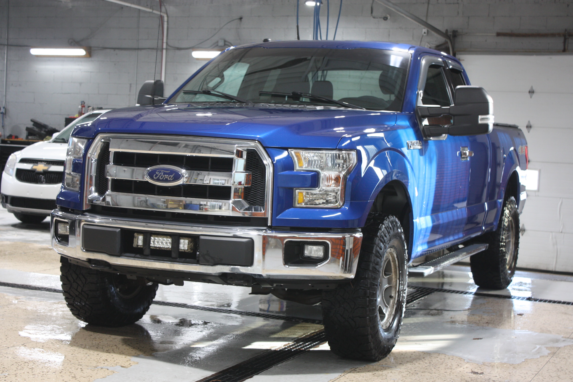 2017 FORD F-150 SUPERCAB XLT 4X4