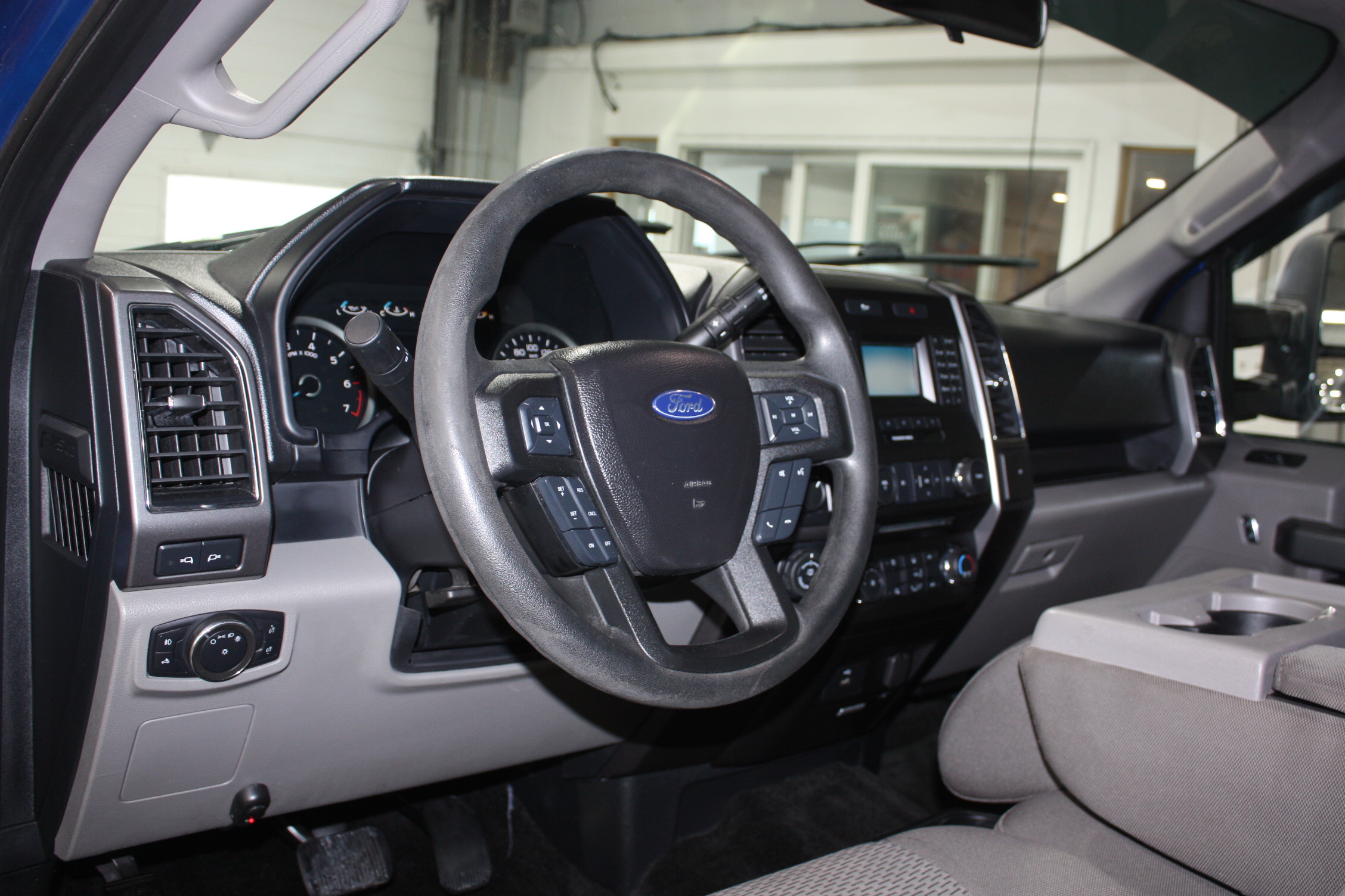 2017 FORD F-150 SUPERCAB XLT 4X4