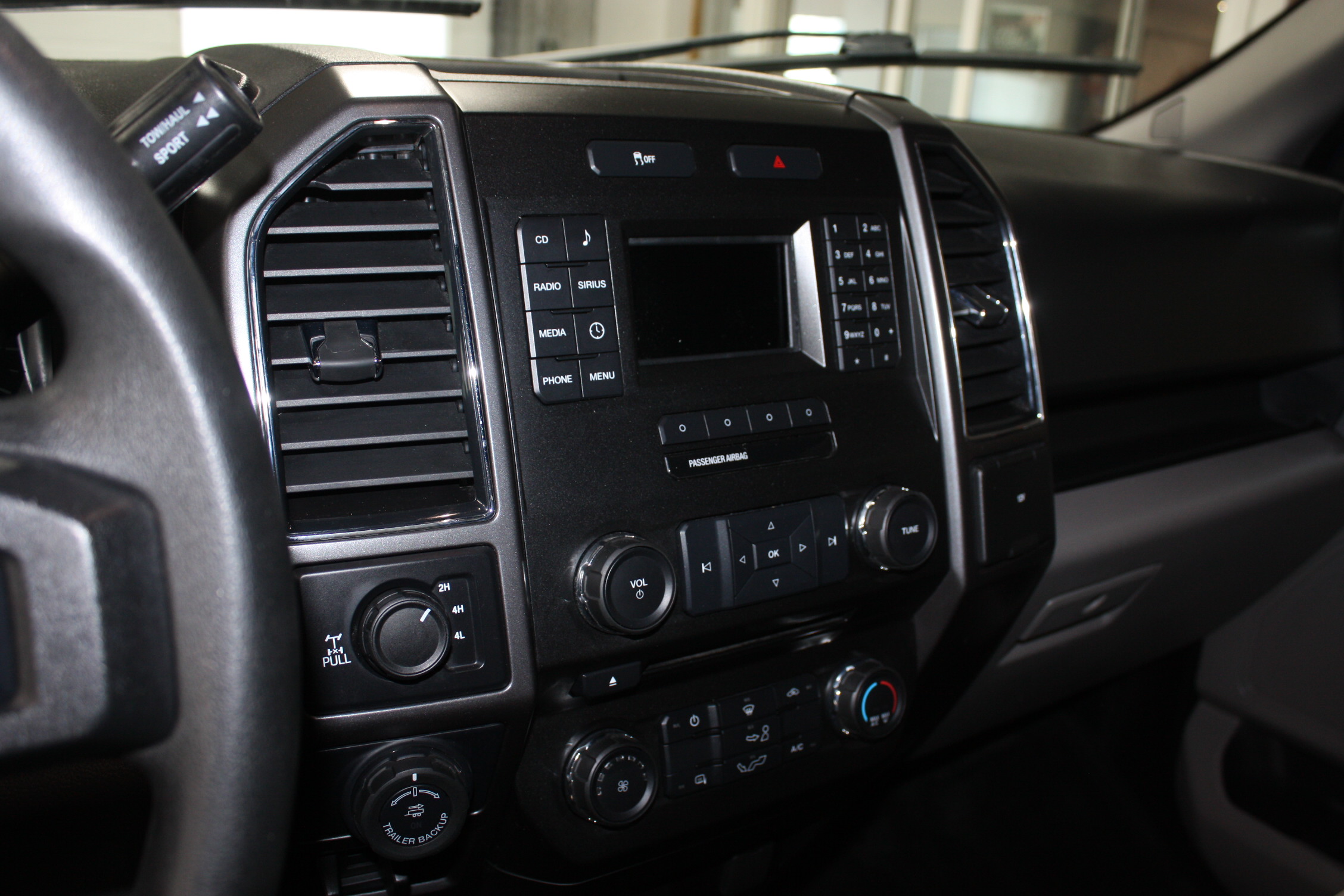 2017 FORD F-150 SUPERCAB XLT 4X4