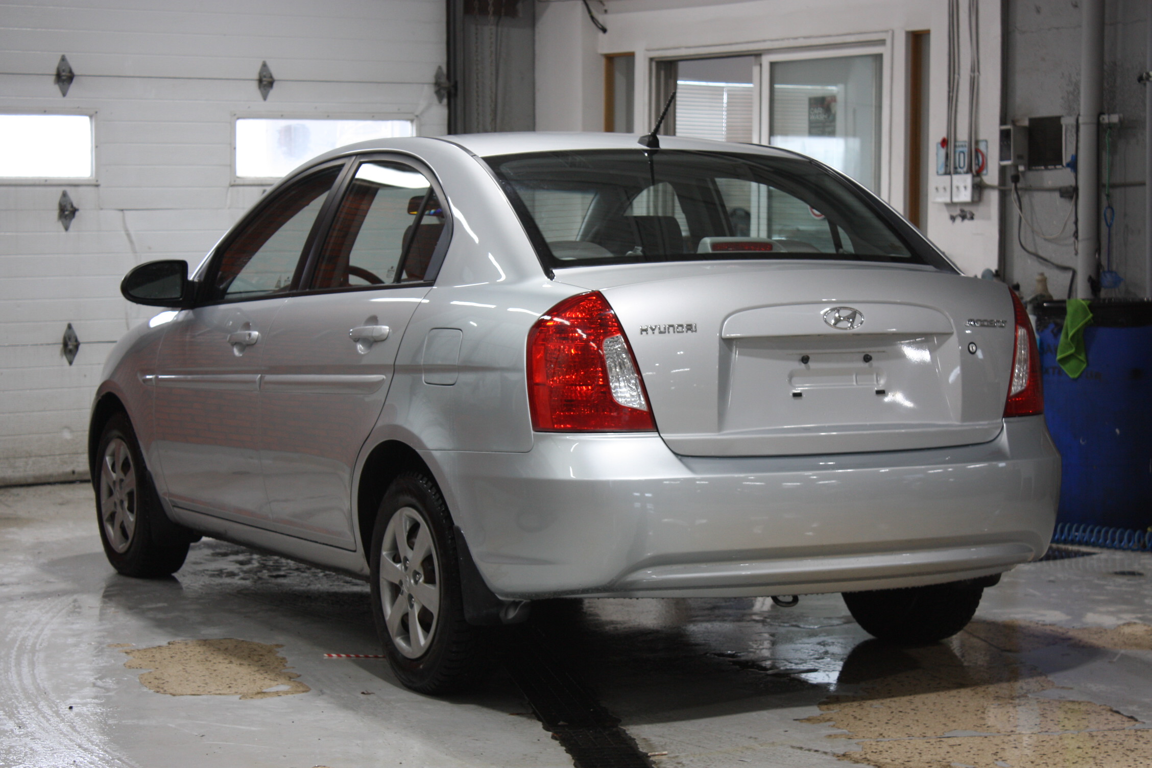 2009 HYUNDAI ACCENT GL