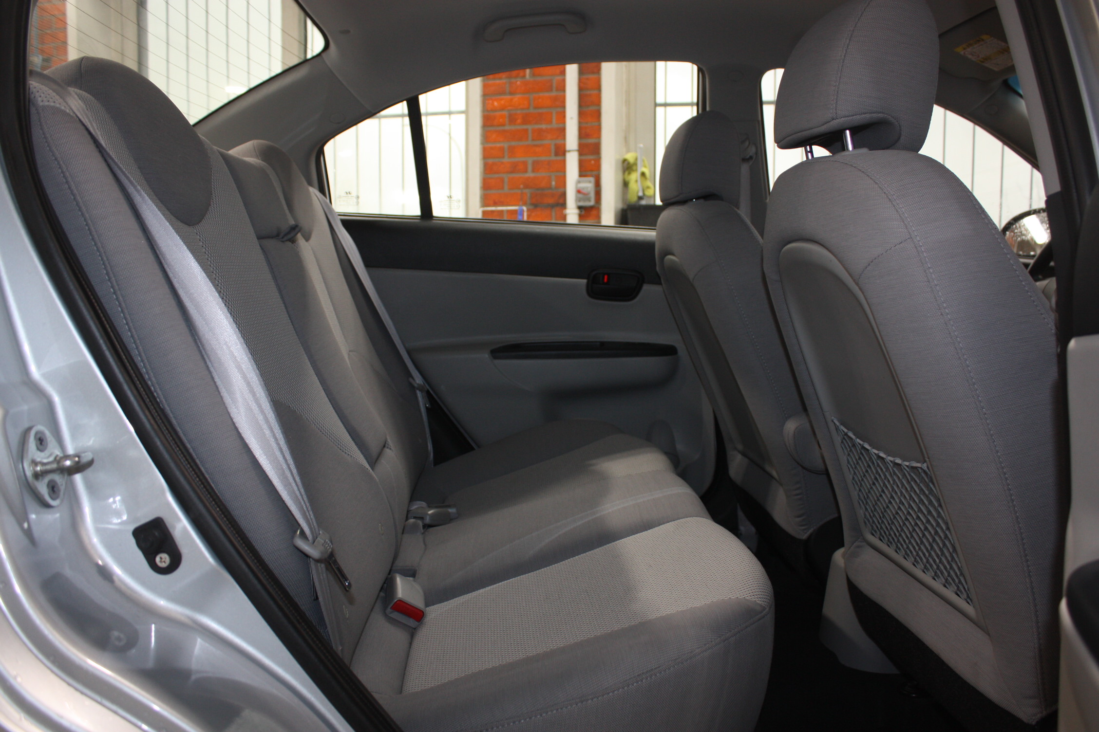 2009 HYUNDAI ACCENT GL