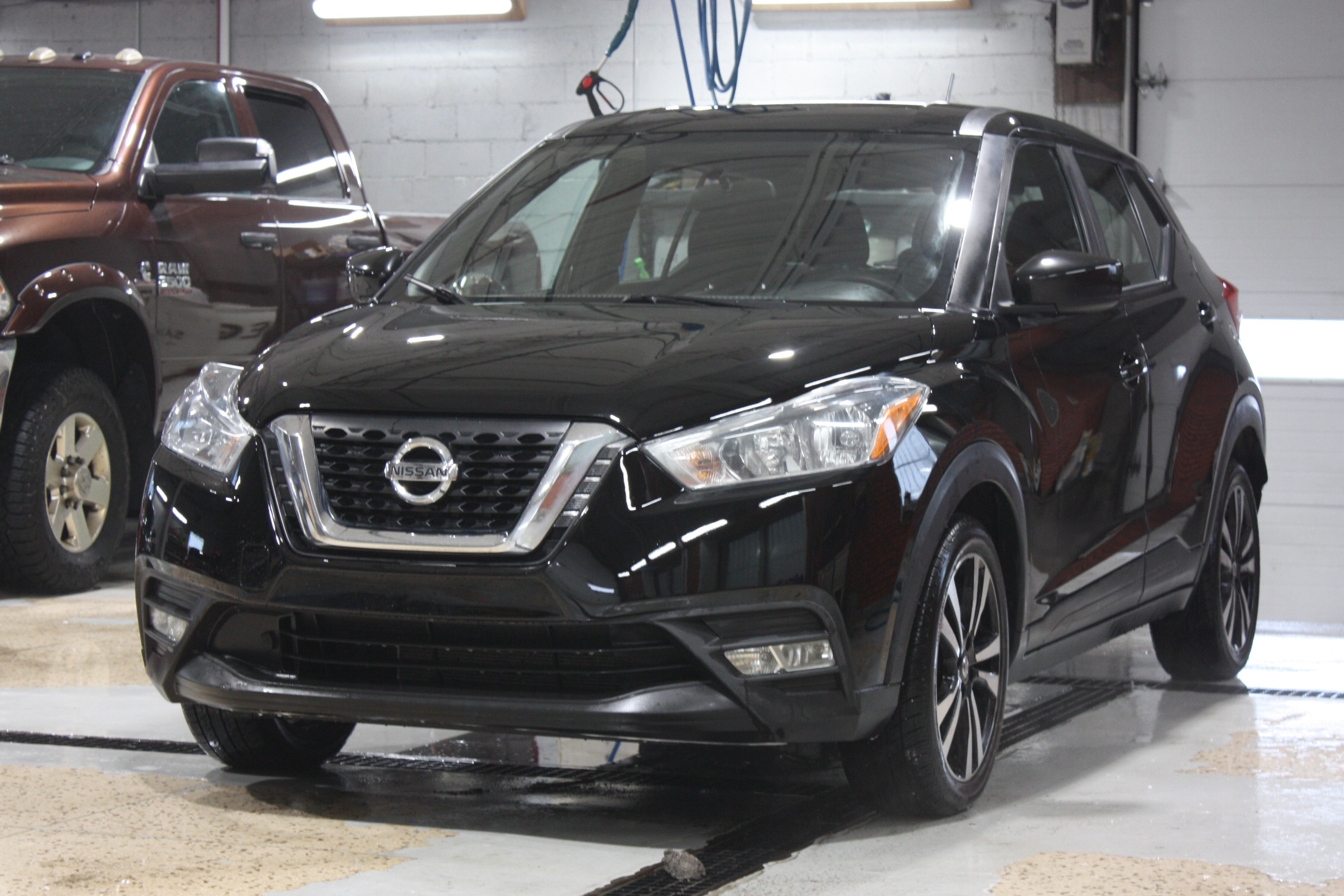 2019 NISSAN KICKS