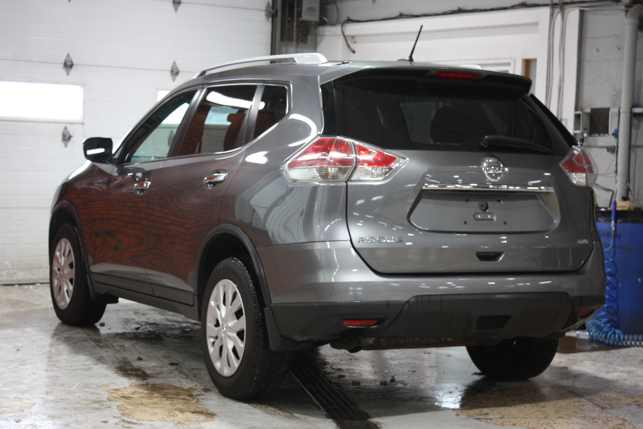 2016 NISSAN ROGUE AWD