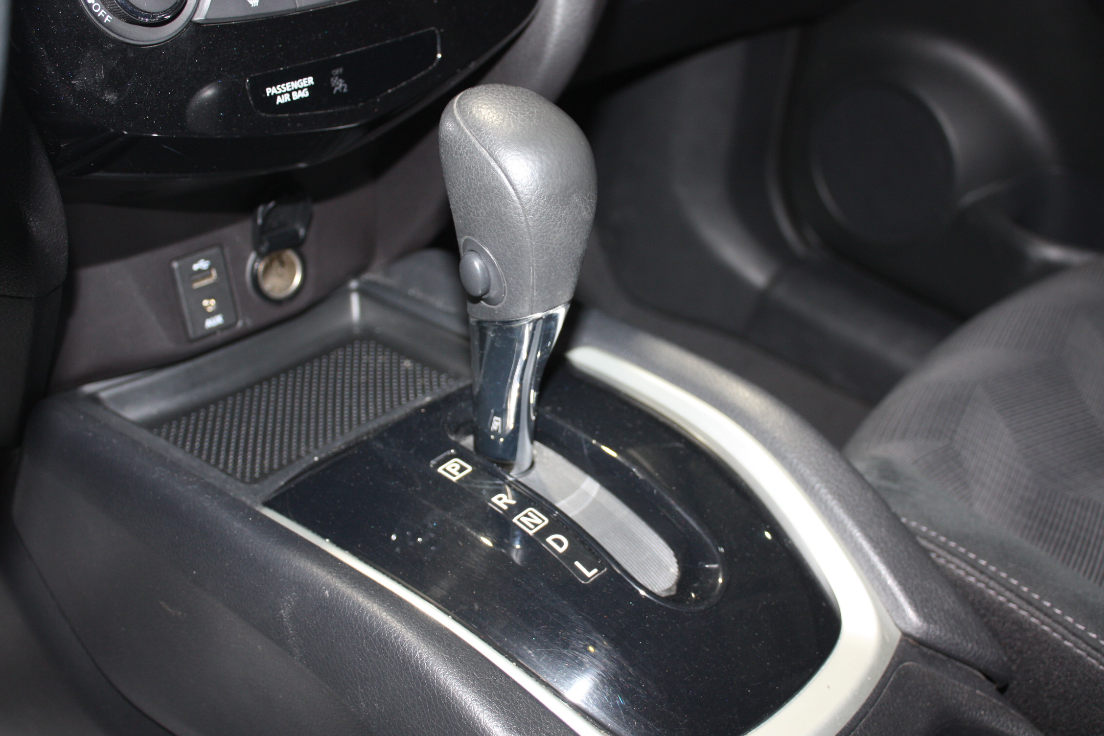 2016 NISSAN ROGUE AWD