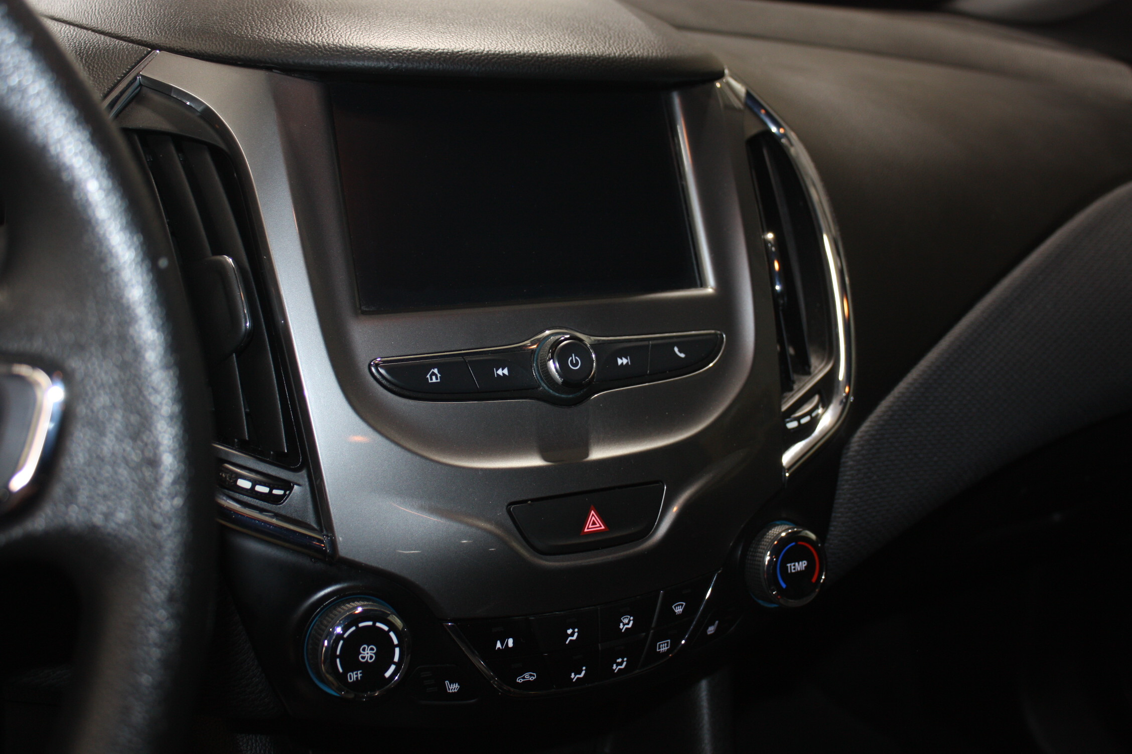 2018 CHEVROLET CRUZE RS